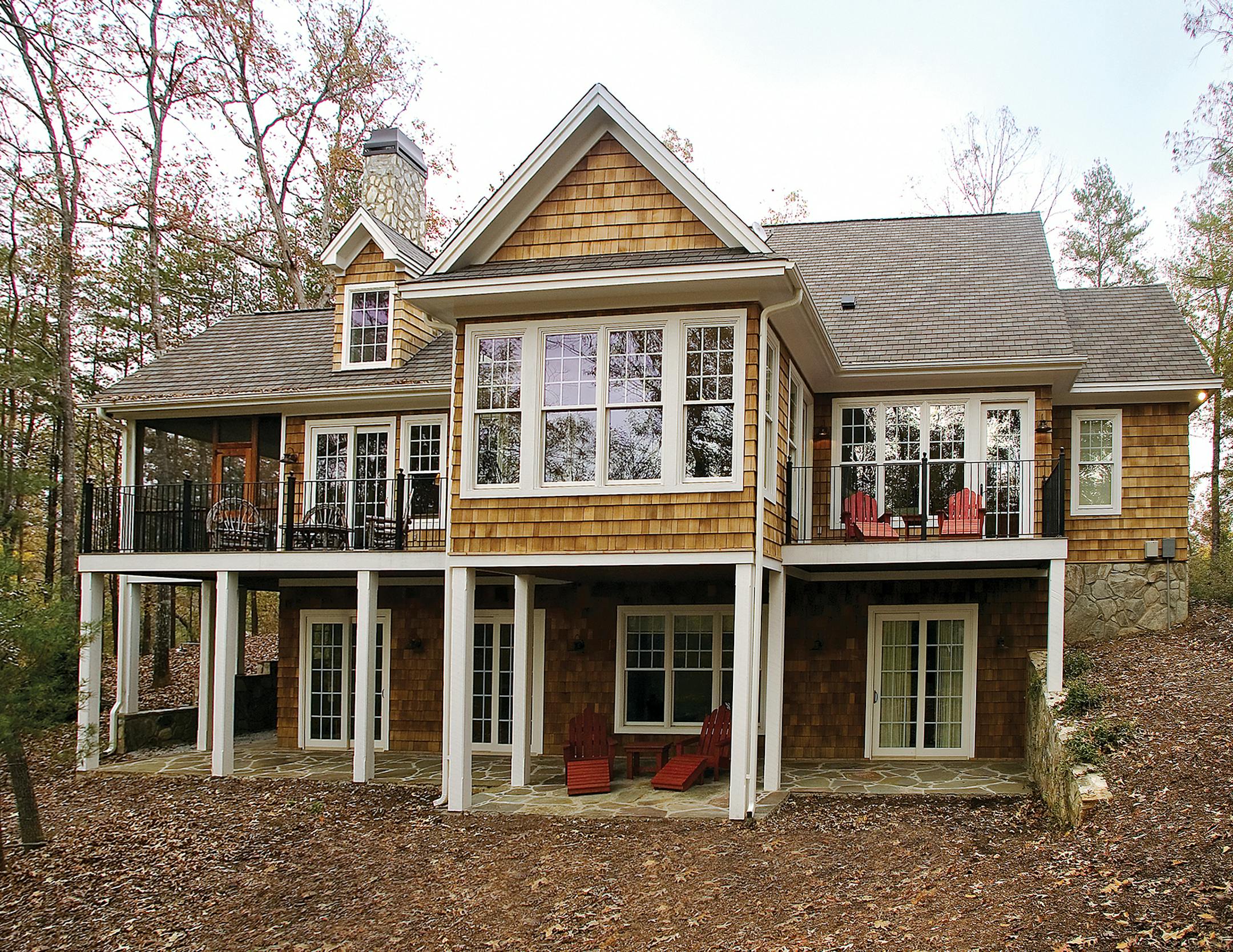 Four-bedroom retreat home plan for 010817