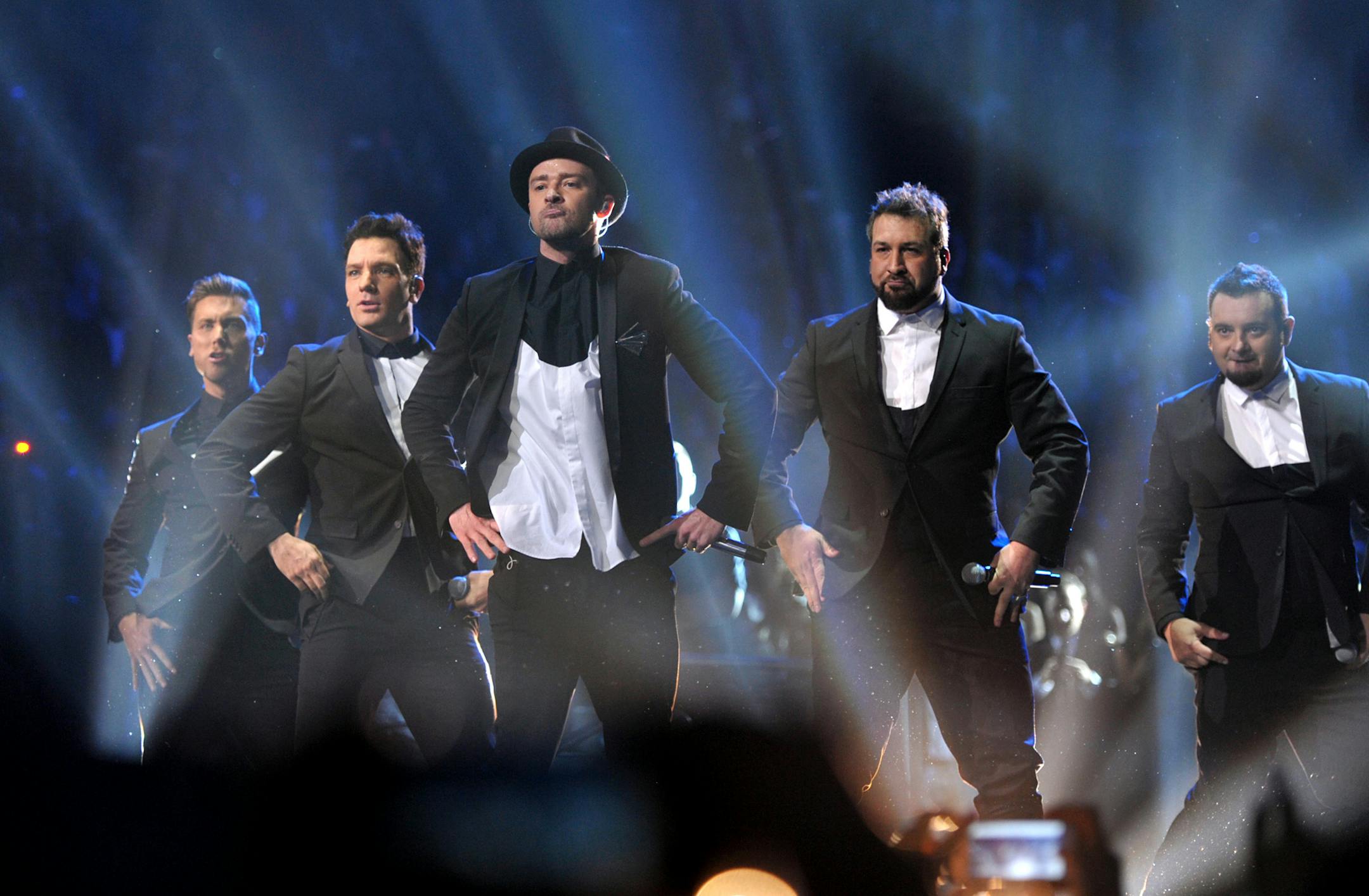 IMAGE DISTRIBUTED FOR MTV - From left, Lance Bass, JC Chasez, Justin Timberlake, Joey Fatone and Chris Kirkpatrick, of musical group 'N Sync, perform at the MTV Video Music Awards at Barclays Center on Sunday, Aug. 25, 2013, in the Brooklyn borough of New York. (Photo by John Shearer/Invision for MTV/AP Images) ORG XMIT: MIN2013082912513863