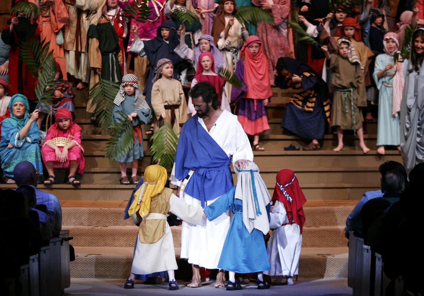 Jesus, portrayed by Greg Berglund, during the Passion Play at North Heights Lutheran Church in Arden Hills, Minn., April 8, 2005. The play, put on by the church's music, dance, and drama ministries has been in production since 1989 and includes hundreds of actors and participants, flying angels, dozens of live animals, and huge sets. (Ramin Rahimian/Star Tribune)
GENERAL INFORMATION: North Heights Lutheran Church's annual "Passion Play." It's big. It's crazy. It's got three camels from Missouri.