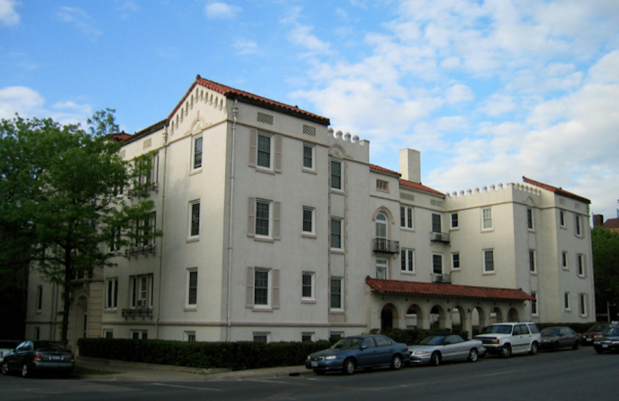 The Granda apartments along Lagoon Avenue in Minneapolis was included in this transaction.