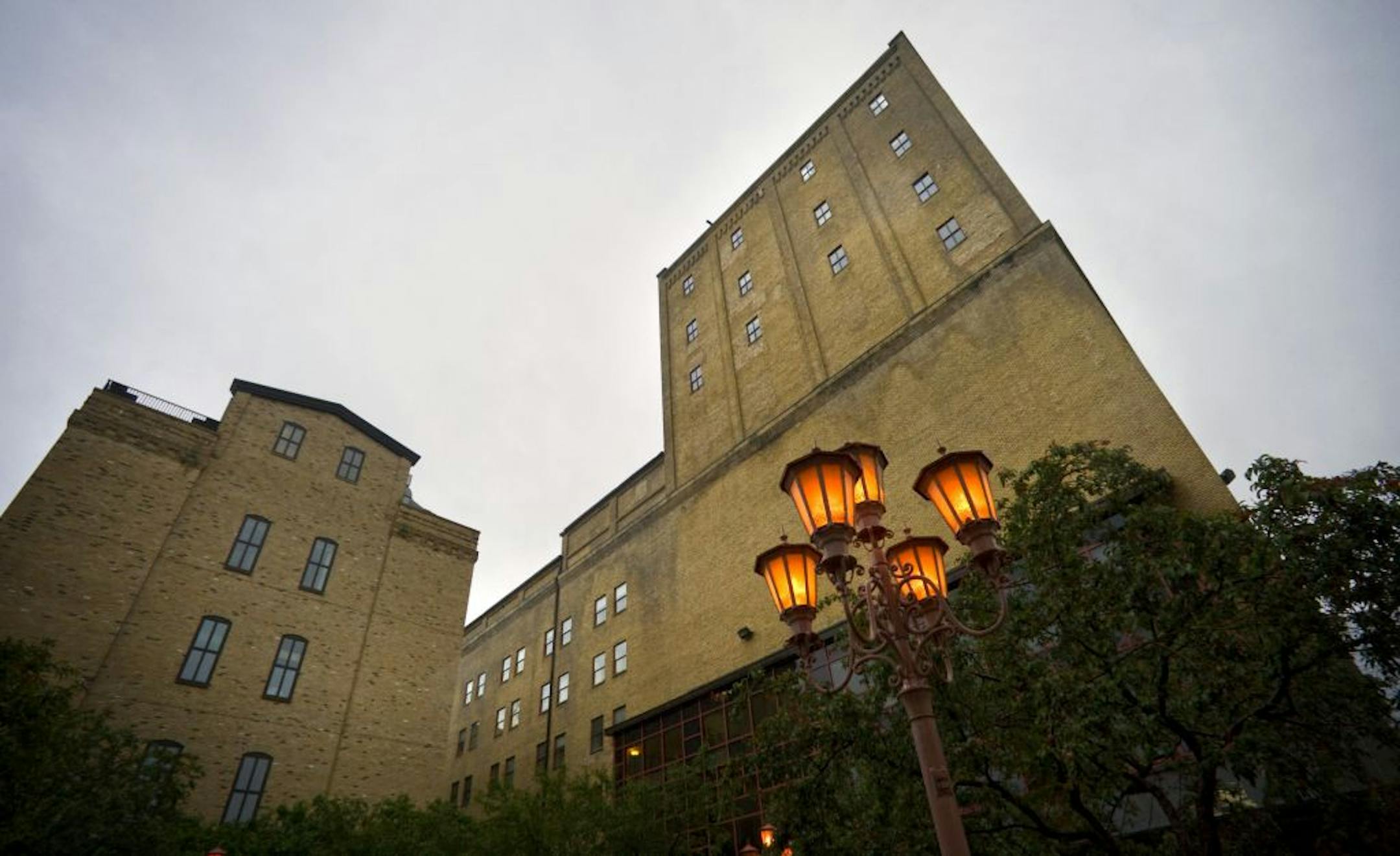While Class B office space shows lots of vacancies and low rents, the demand for downtown living space is soaring, and Ceresota Mill office building Ross Dworsky hopes to capitalize on that demand.