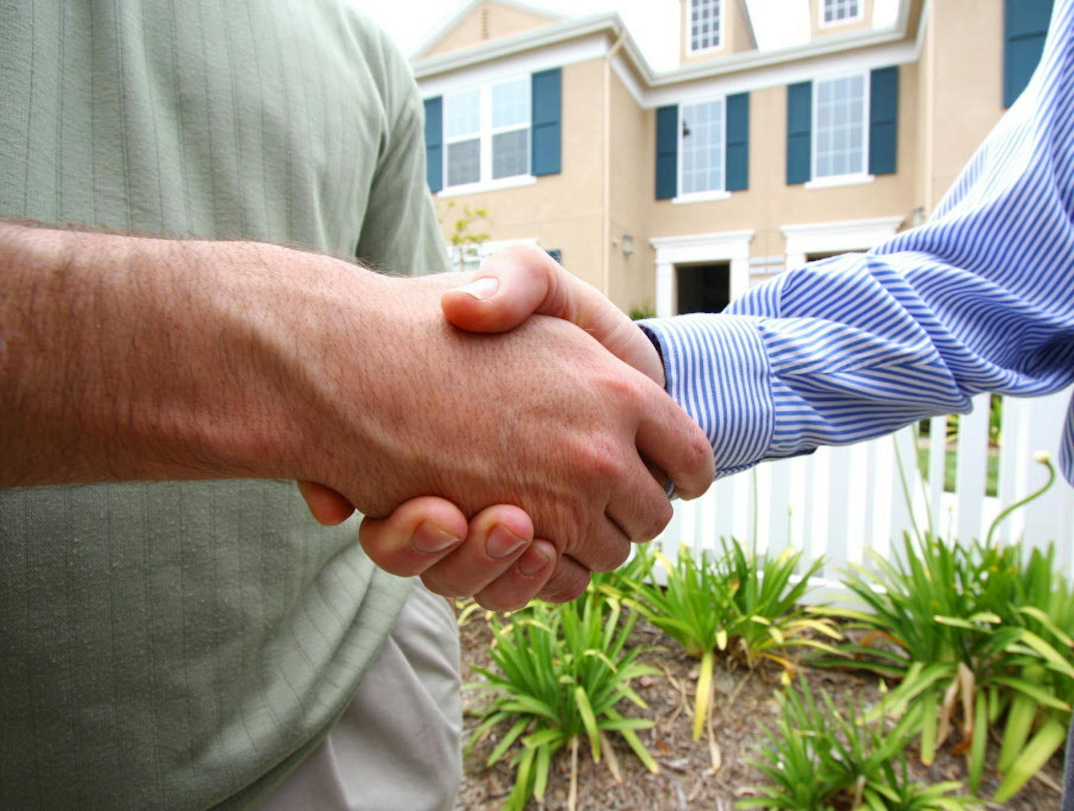 The American Resort Development Association, ARDA, says 9.2 million households in the U.S., about 6.9 percent of all households, own some type of timeshare. Big timeshare companies are facing serious court battles. (Dreamstie/TNS) ORG XMIT: 1204398