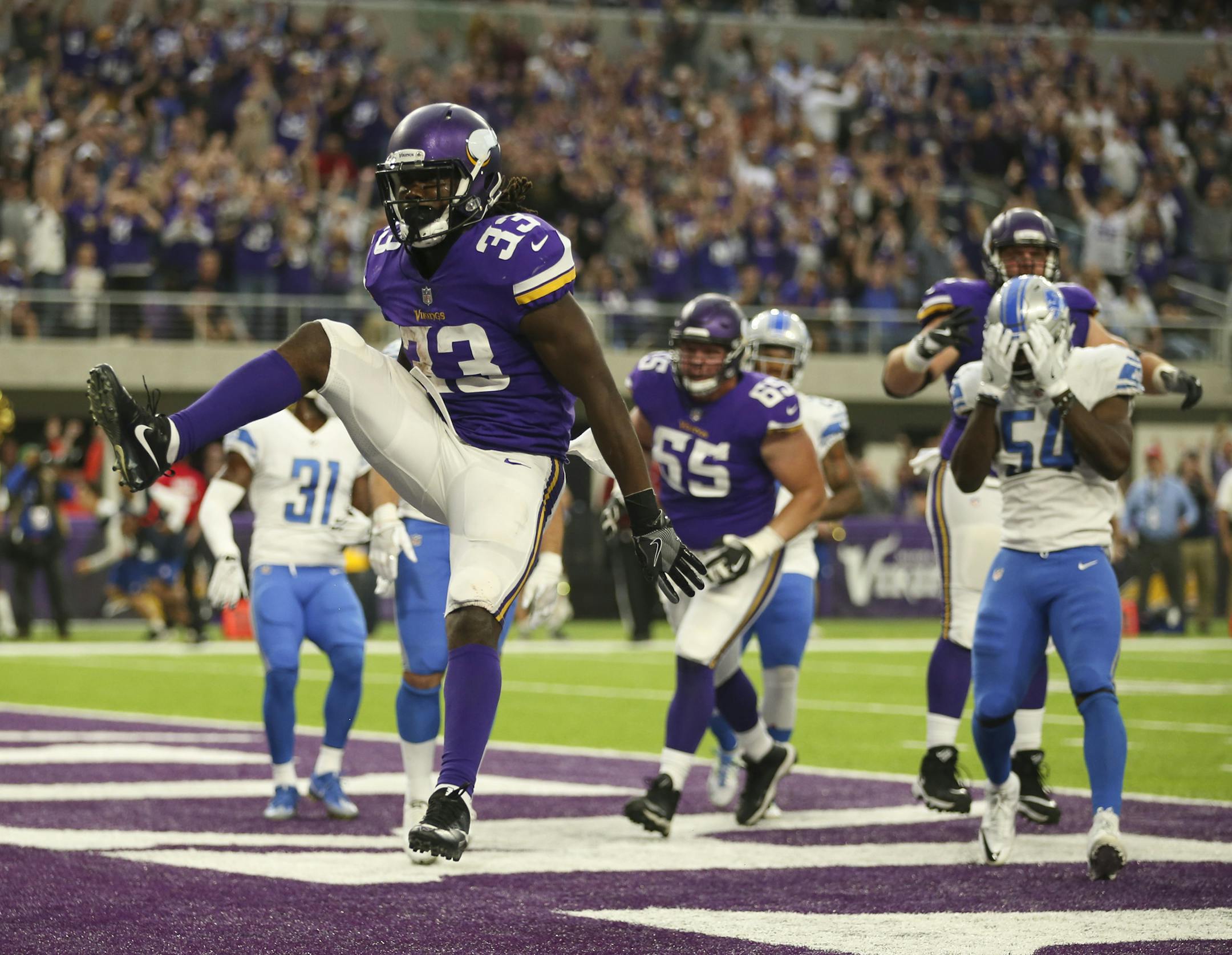 Minnesota Vikings running back Dalvin Cook celebrated his five yard touchdown run in the second quarter. ] JEFF WHEELER ï jeff.wheeler@startribune.com The Minnesota Vikings faced the Detroit Lions in an NFL football game Sunday afternoon, October 1, 2017 at U.S. Bank Stadium in Minneapolis.