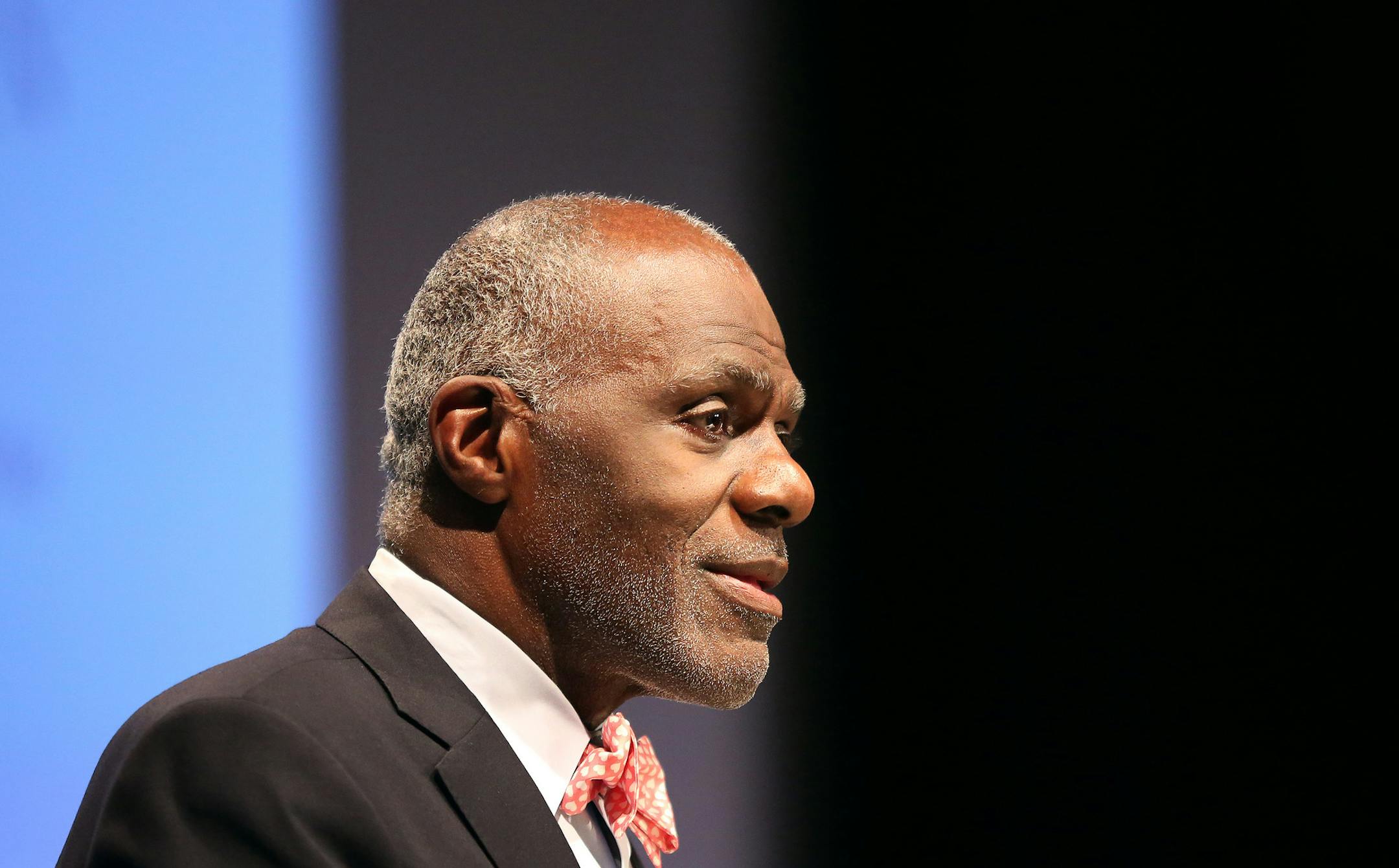 Justice Alan Page spoke to scholarship recipients during the Page Foundation awards ceremony at the University of Minnesota Thursday, June 25, 2015 in Minneapolis, MN. Justice Page will hit the mandatory retirement age of 70 in August. ] Jerry Holt/ Jerry.Holt@Startribune.com ORG XMIT: MIN1507081412470555