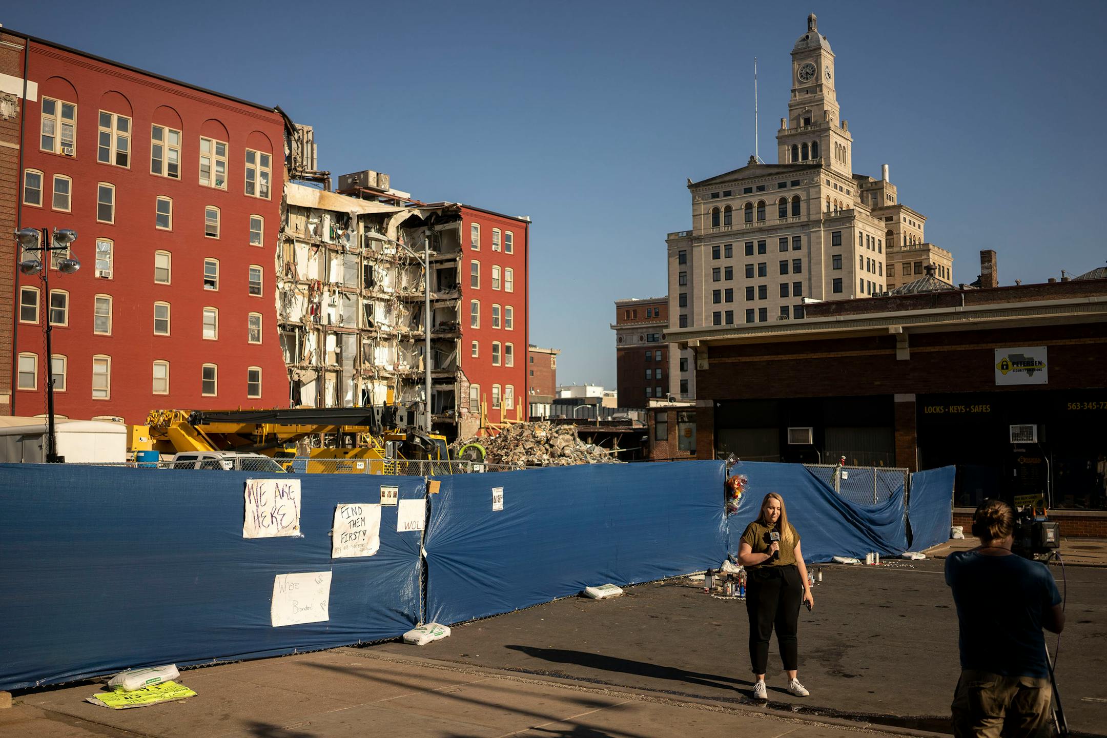The site of apartment building which collapsed in Davenport, Iowa, on Monday, June 5, 2023. The partial collapse of a six-story brick building in Davenport, Iowa, in May was caused by construction errors made during repair work in the days before the disaster, investigators concluded in a 113-page report commissioned by the city. (KC McGinnis/The New York Times)