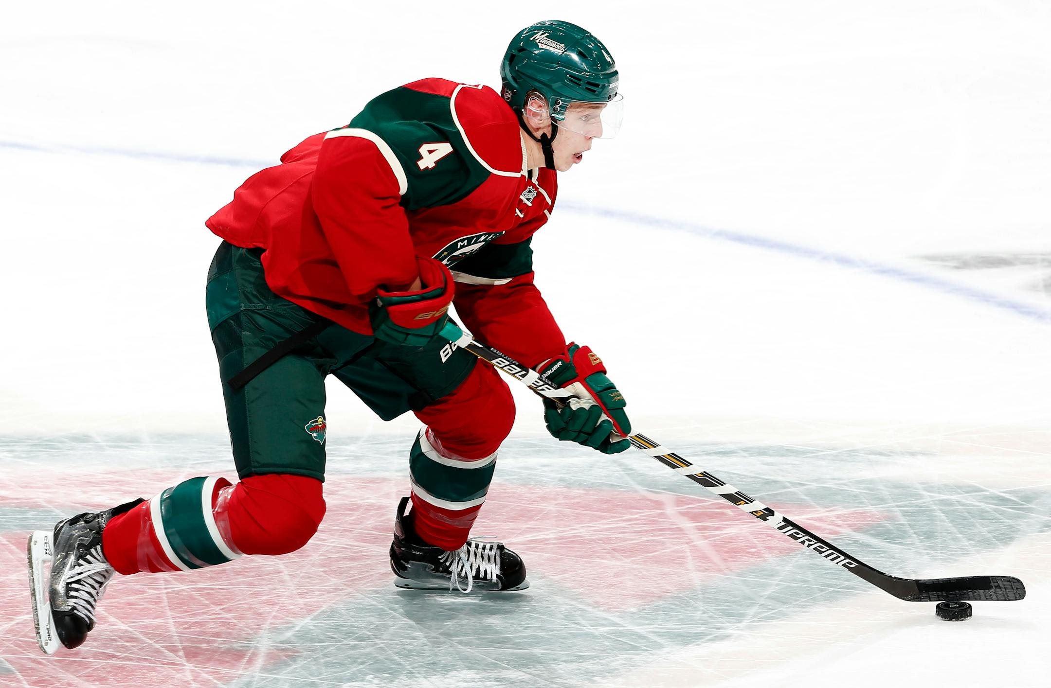 The Wild re-signed restricted free-agent offensive defenseman Mike Reilly to a two-year, $1.45 million contract Monday.