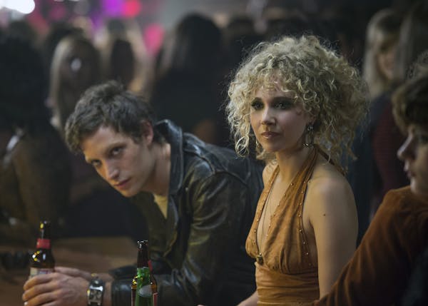 James Jagger and Juno Temple in "Vinyl." (HBO) ORG XMIT: 1180293