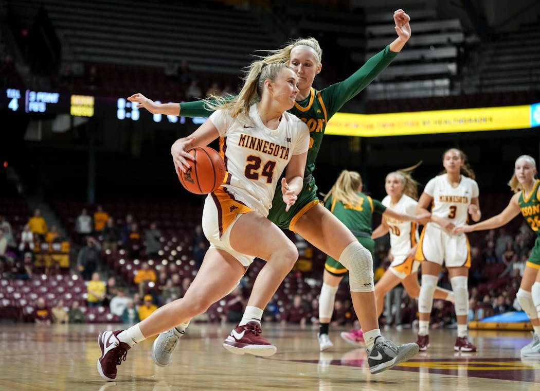 Mallory Heyer's consistency and versatility, on offense and defense, have been important to the Gophers.