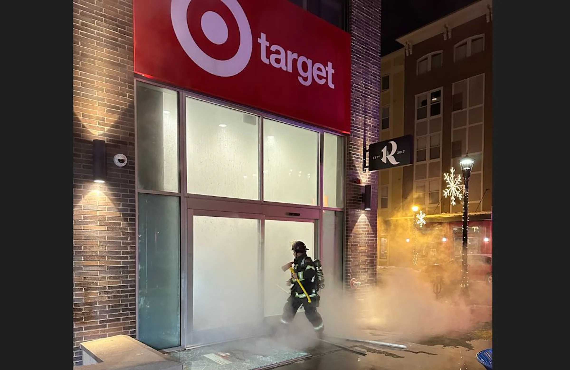 Man charged with setting fire at Target in Uptown Minneapolis