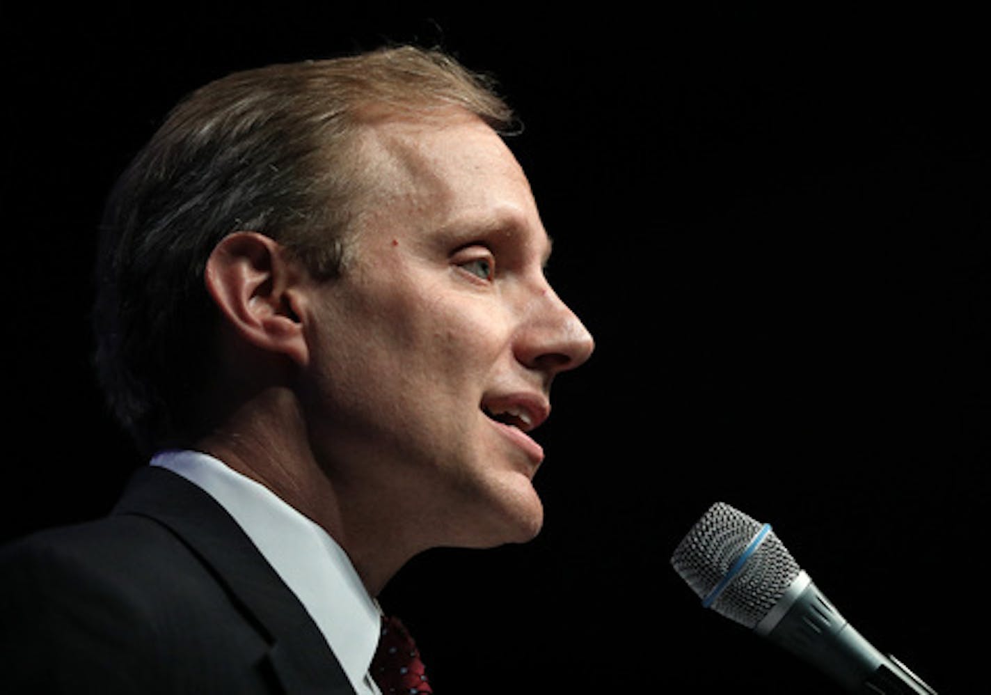 Minnesota Secretary of State Steve Simon spoke from the stage after securing the party's endorsement during the DFL State Convention Friday. ] ANTHONY SOUFFLE • anthony.souffle@startribune.com Democrats from around the state gathered for the DFL State Convention to choose their party's nominees Friday, June 1, 2018 at the Mayo Civic Center in Rochester, Minn.