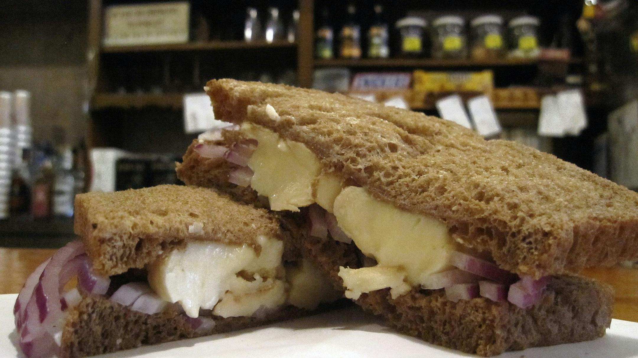Baumbartnera's in Monroe, Wisconsin, serves up a Limburger cheese sandwich. (Josh Noel/Chicago Tribune/MCT) ORG XMIT: 1141440