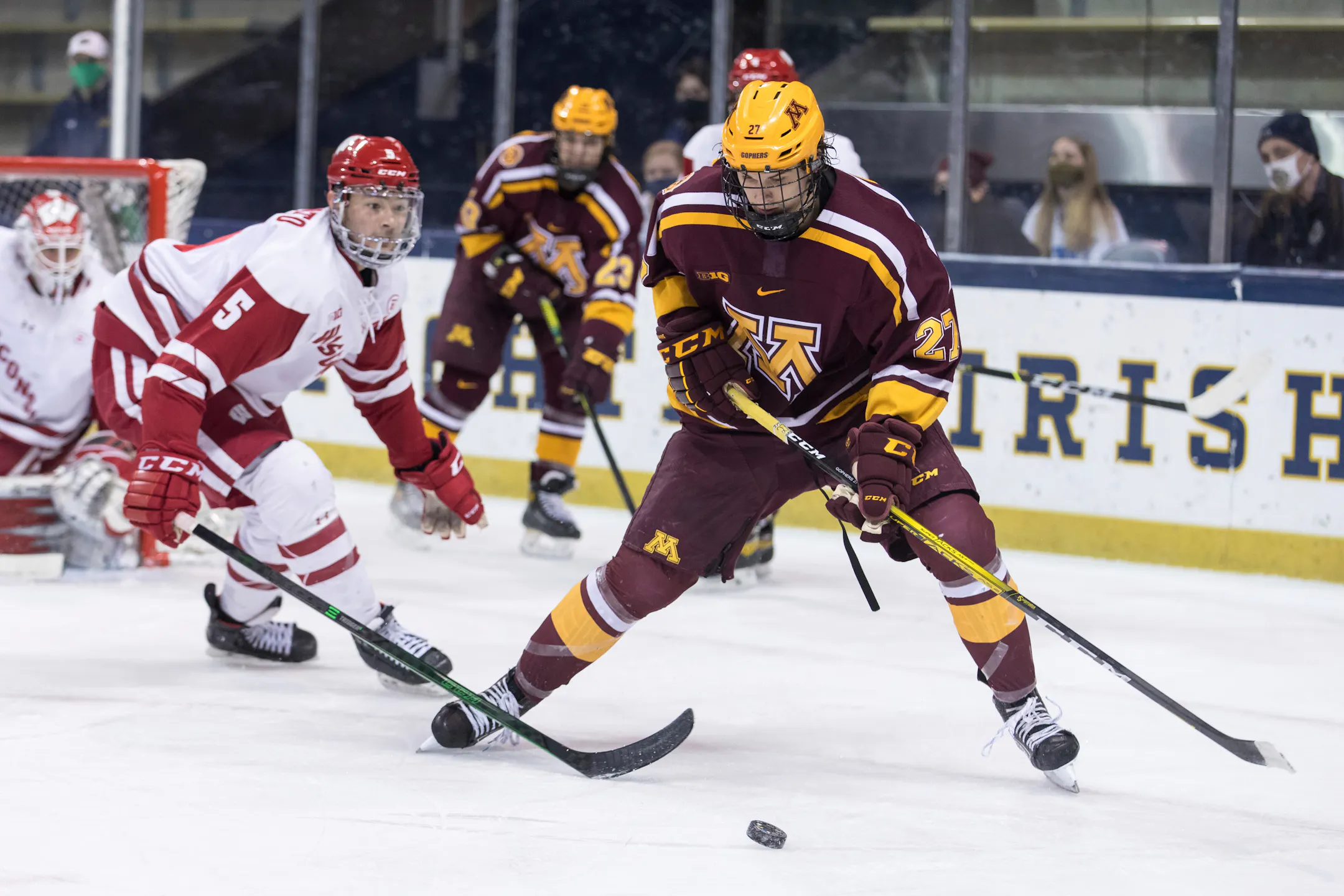 Gophers surge, then hang on to beat Wisconsin 6-4 for Big Ten hockey ...