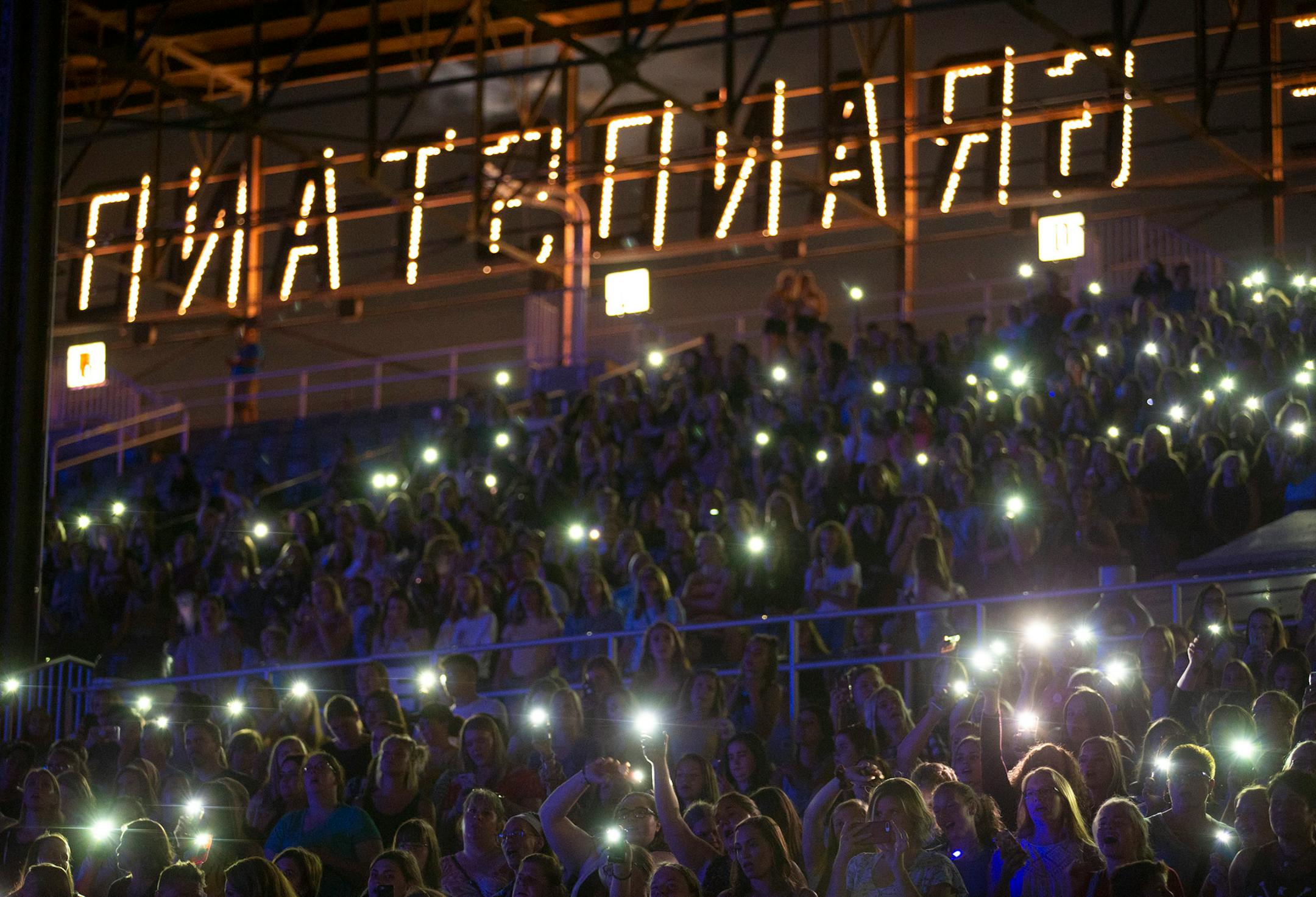 The Grandstand crowd waved their phones during an acoustic song by Niall Horan early in his headlining Grandstand set Thursday night. ] JEFF WHEELER • jeff.wheeler@startribune.com Niall Horan was the Grandstand entertainment on the opening night of of the Minnesota State Fair Thursday night, August 23, 2018 in Falcon Heights. Maren Morris opened for him.