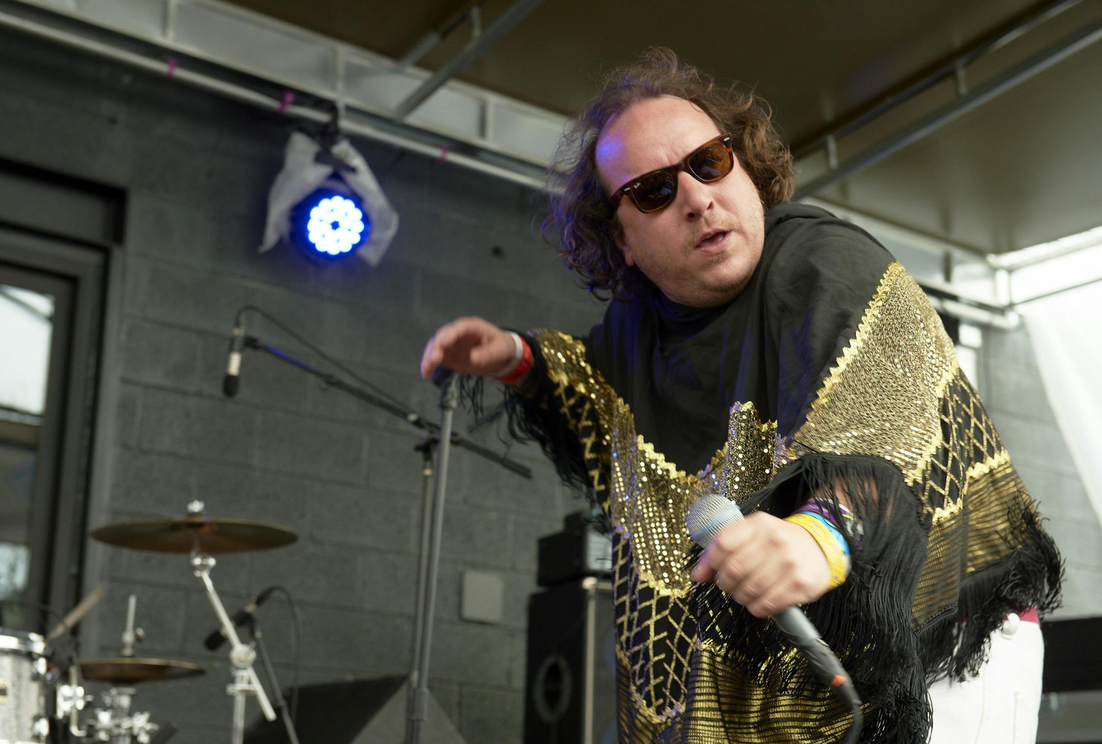 Har Mar Superstar returns for the Pizza Lucé block party.