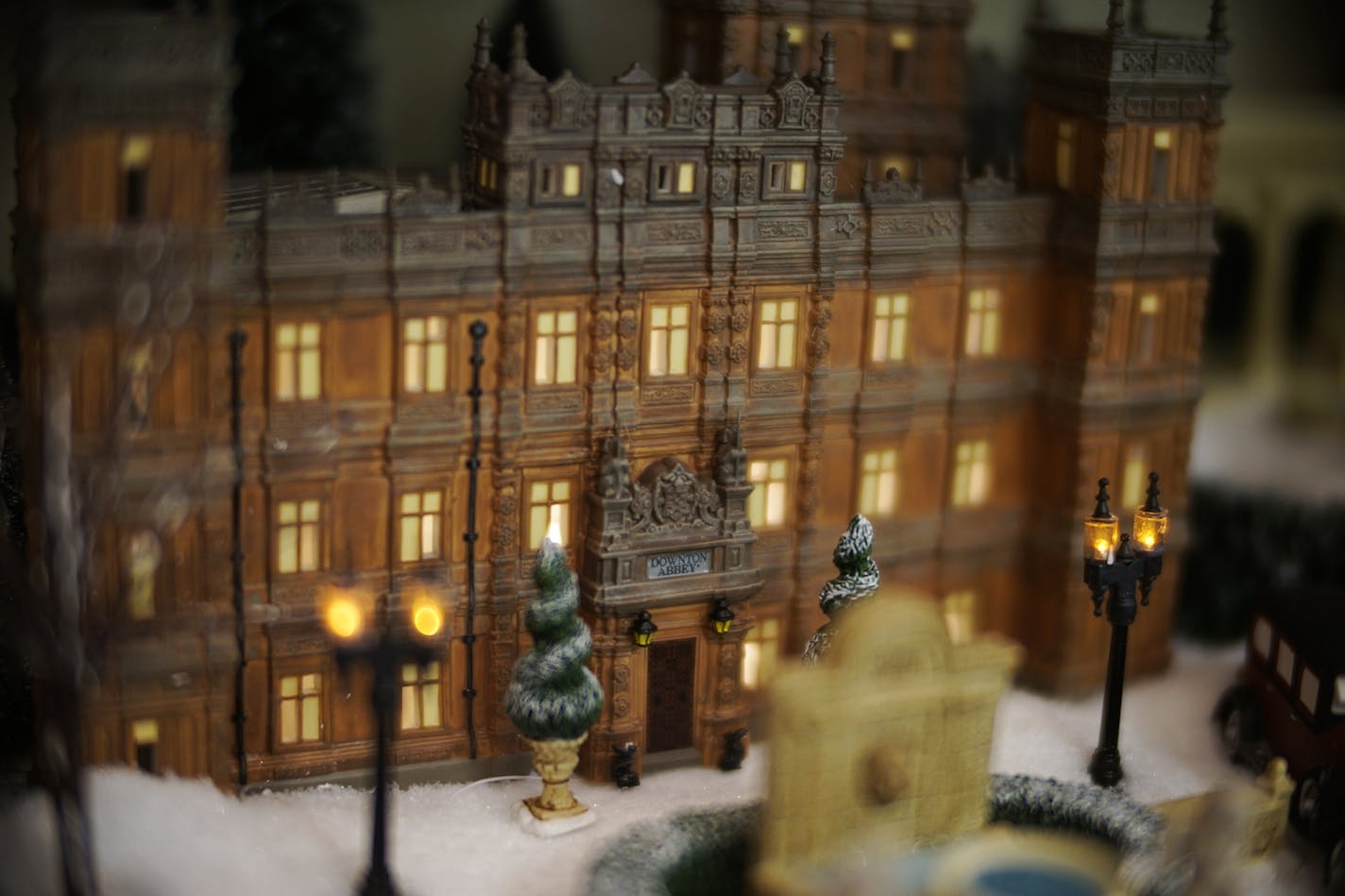 At Department 56 offices in Eden Prairie, this scene is inspired by the PBS show Downtown Abbey.] Richard Tsong-Taatarii/rtsong-taatarii@startribune.com