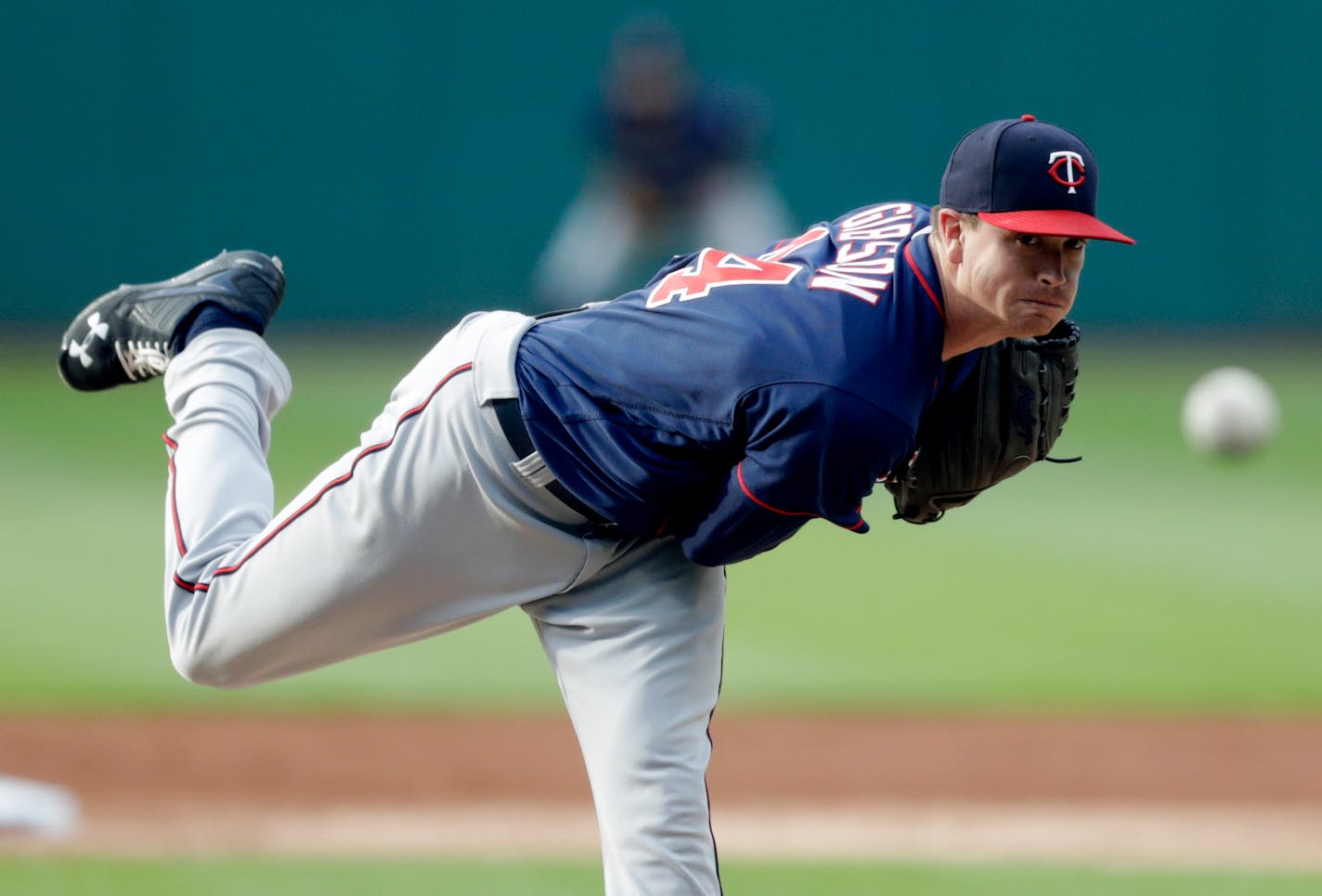 Minnesota Twins starting pitcher Kyle Gibson is among those discovering that less is more when it comes to their wind-up on the mound.