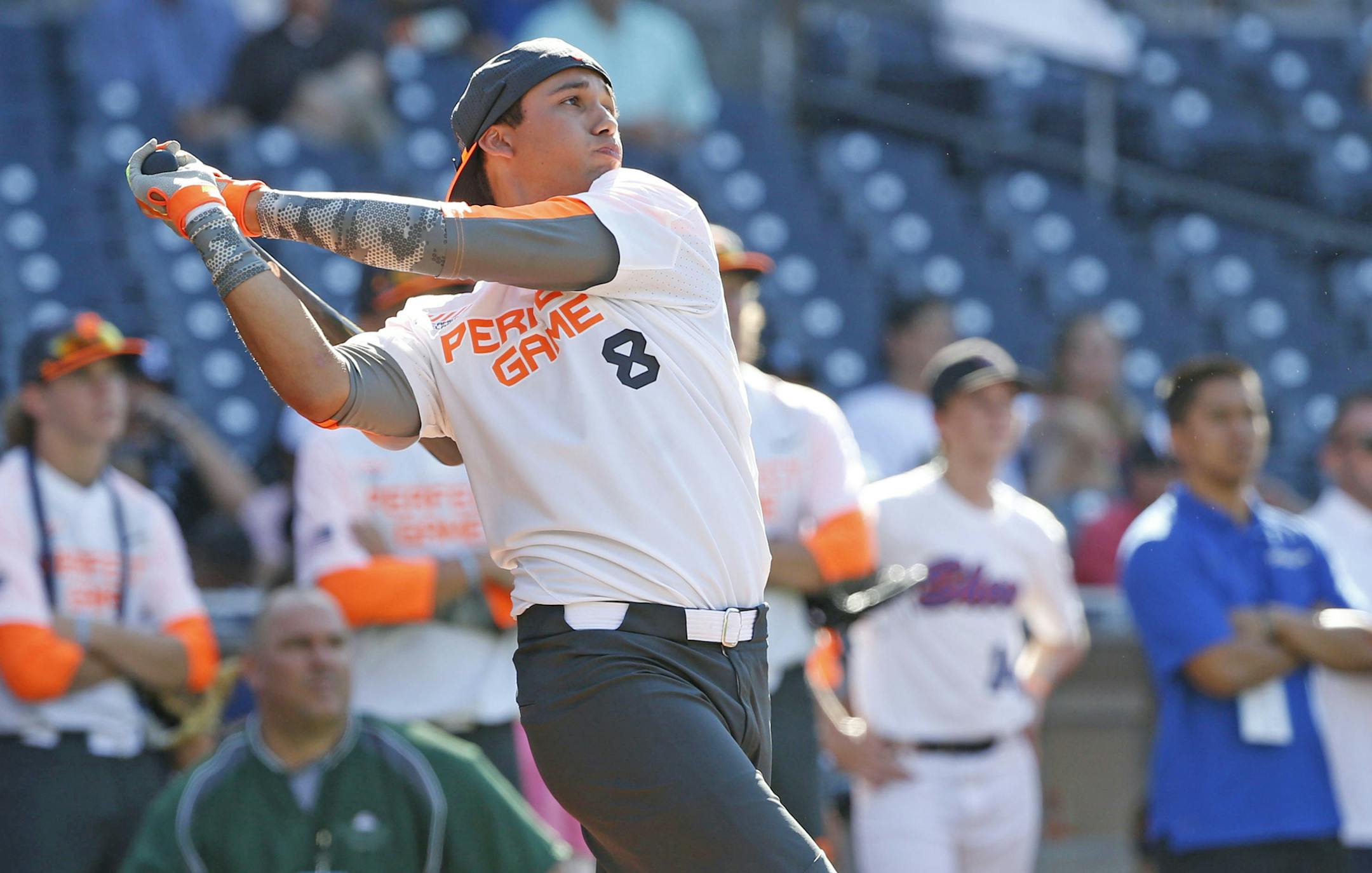 Alex Kirilloff. from New Kensington, Pa., during the home run derby at Perfect Game All-American Classic high school baseball game Sunday, Aug. 16, 2015, in San Diego. (AP Photo/Lenny Ignelzi) ORG XMIT: CALI10 ORG XMIT: MIN1606091952200352