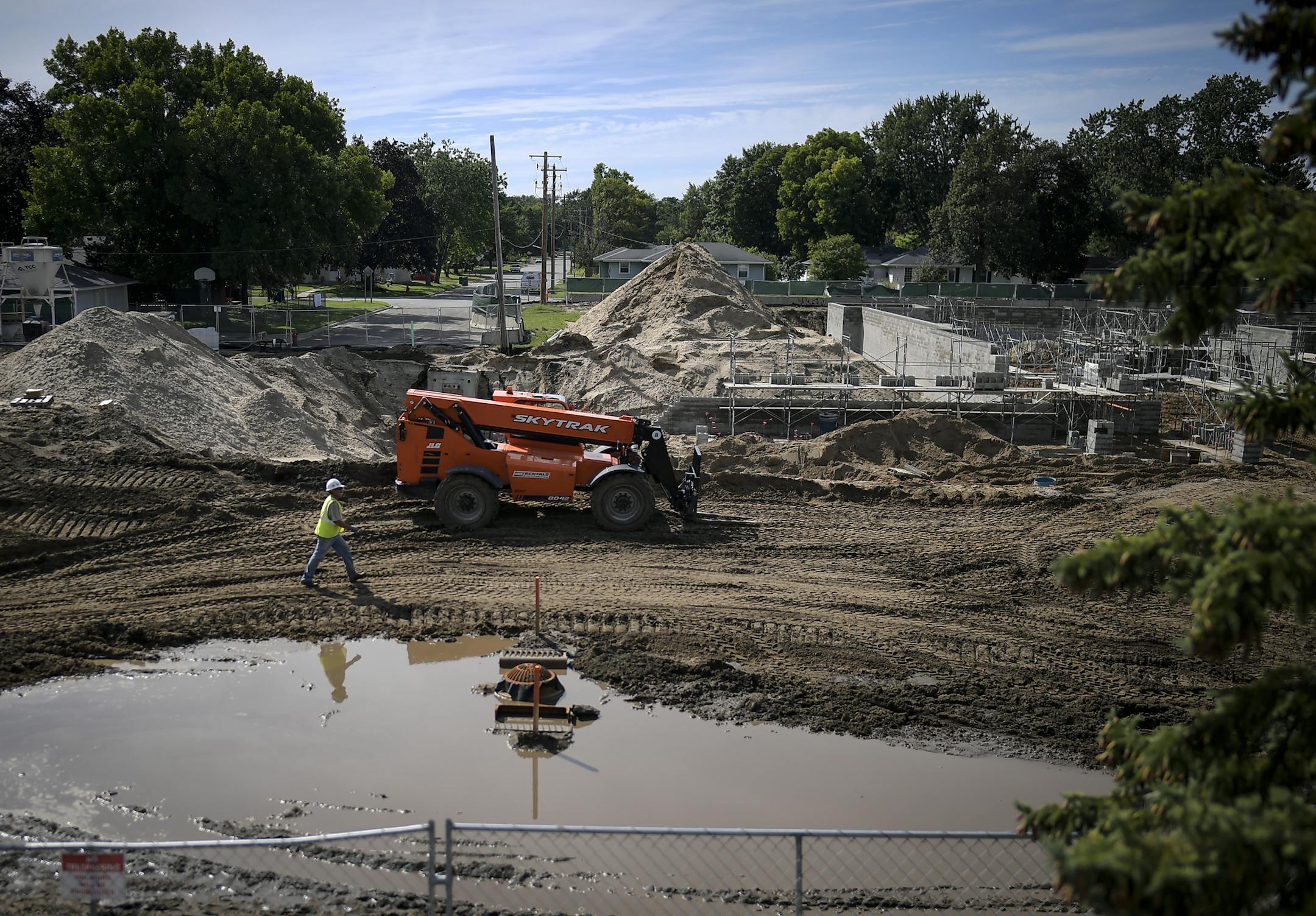 ] AARON LAVINSKY &#x2022; aaron.lavinsky@startribune.com Richfield currently has more than $200 million worth of redevelopment going on in the city, which amounts to more than a dozen projects already under construction and more coming their way, including a Jaguar and Land Rover dealership. What does the future hold for the city, which has no vacant space and one of the hottest real estate markets in the state? Two of the biggest projects under construction are near the Target in Richfield. The