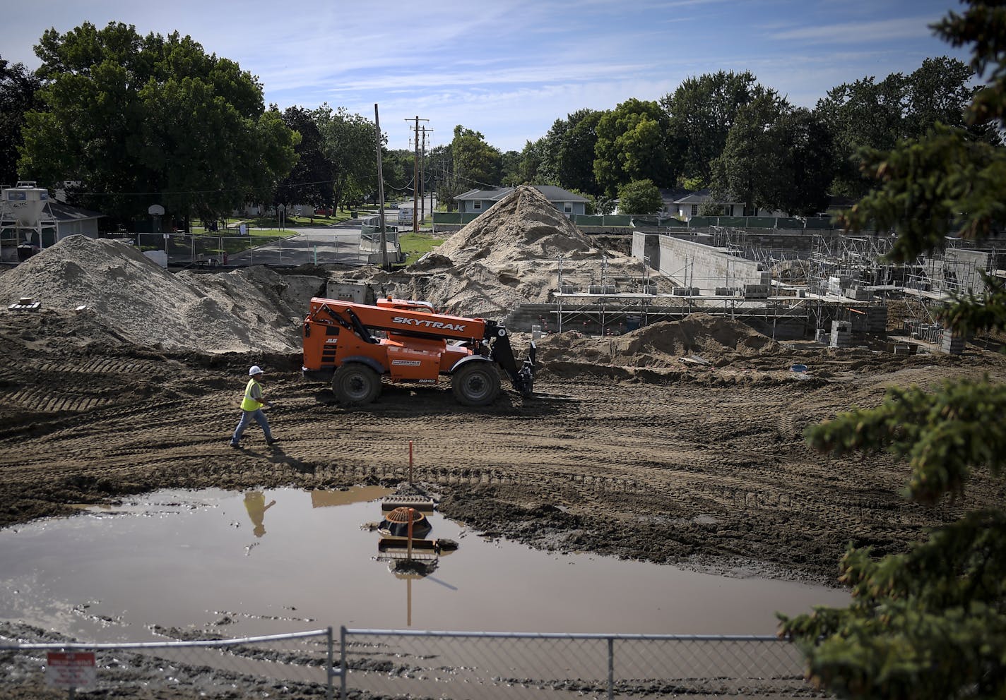 ] AARON LAVINSKY &#x2022; aaron.lavinsky@startribune.com Richfield currently has more than $200 million worth of redevelopment going on in the city, which amounts to more than a dozen projects already under construction and more coming their way, including a Jaguar and Land Rover dealership. What does the future hold for the city, which has no vacant space and one of the hottest real estate markets in the state? Two of the biggest projects under construction are near the Target in Richfield. The