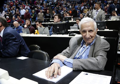 Star Tribune sports columnist Sid Hartman at a Timberwolves game March 2, 2015.