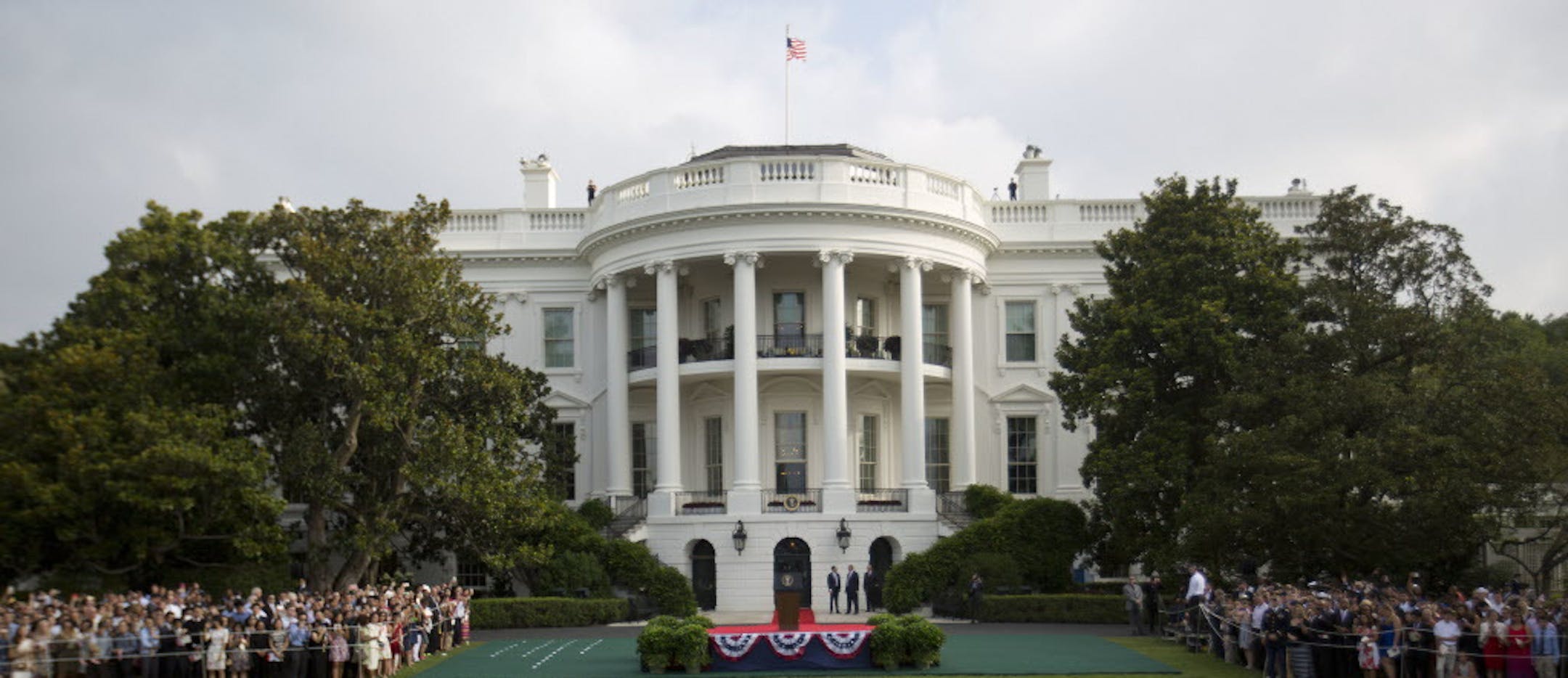 Members of the US Marine Band march in formation for the state arrival of Prime Minister of Singapore Lee Hsien Loong on the South Lawn of the White House in Washington, Tuesday, Aug. 2, 2016. (AP Photo/Pablo Martinez Monsivais)