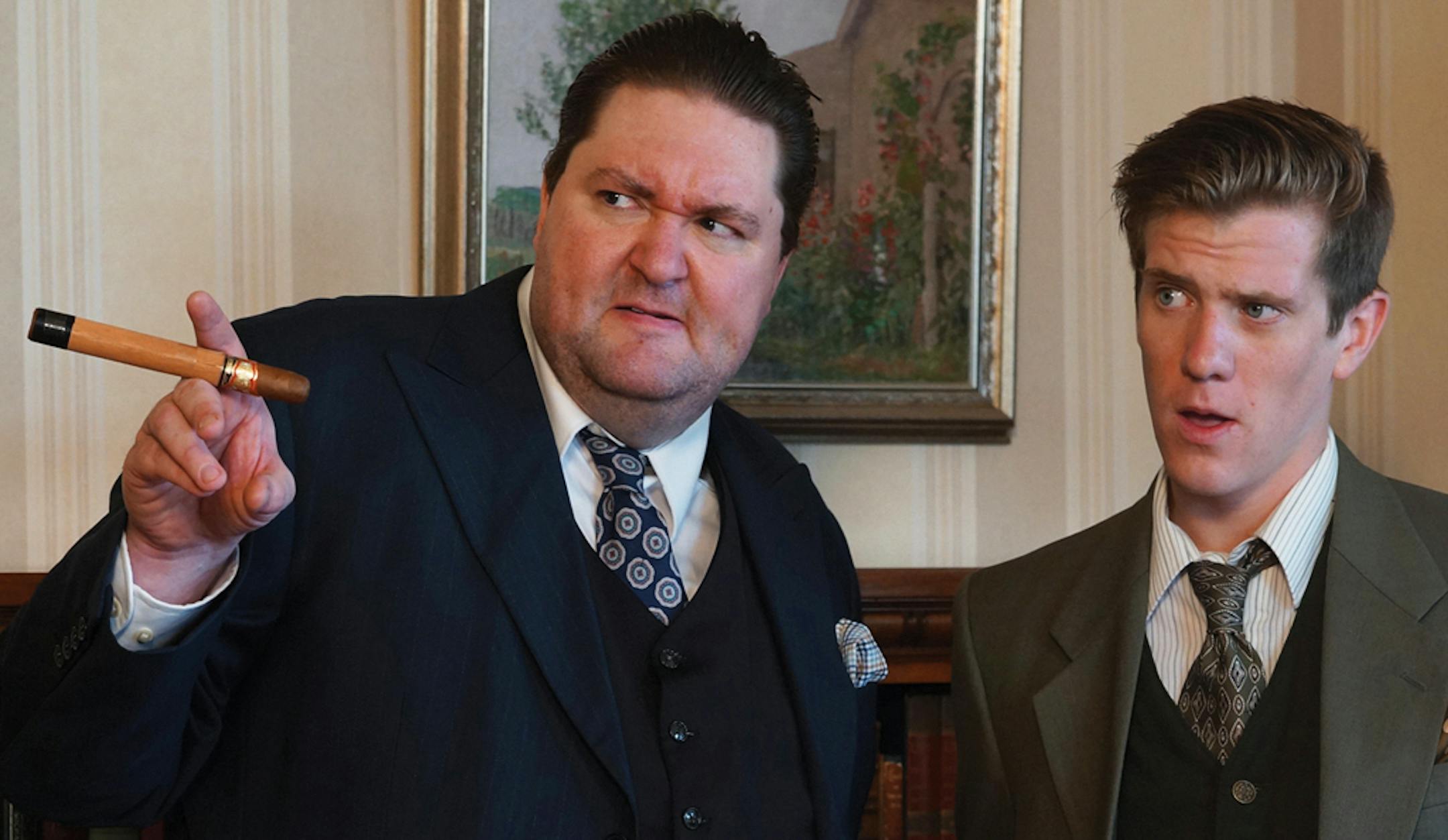 Theater review of Park Square's summer mystery, "The Red Box," directed by Peter Moore.