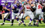 Vikings-Lions inactives: Right tackle Mike Remmers out vs. Lions