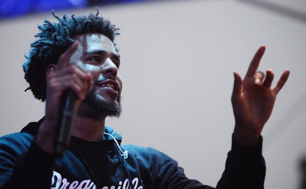J. Cole performed the final set of the 2015 Soundset Music Festival.