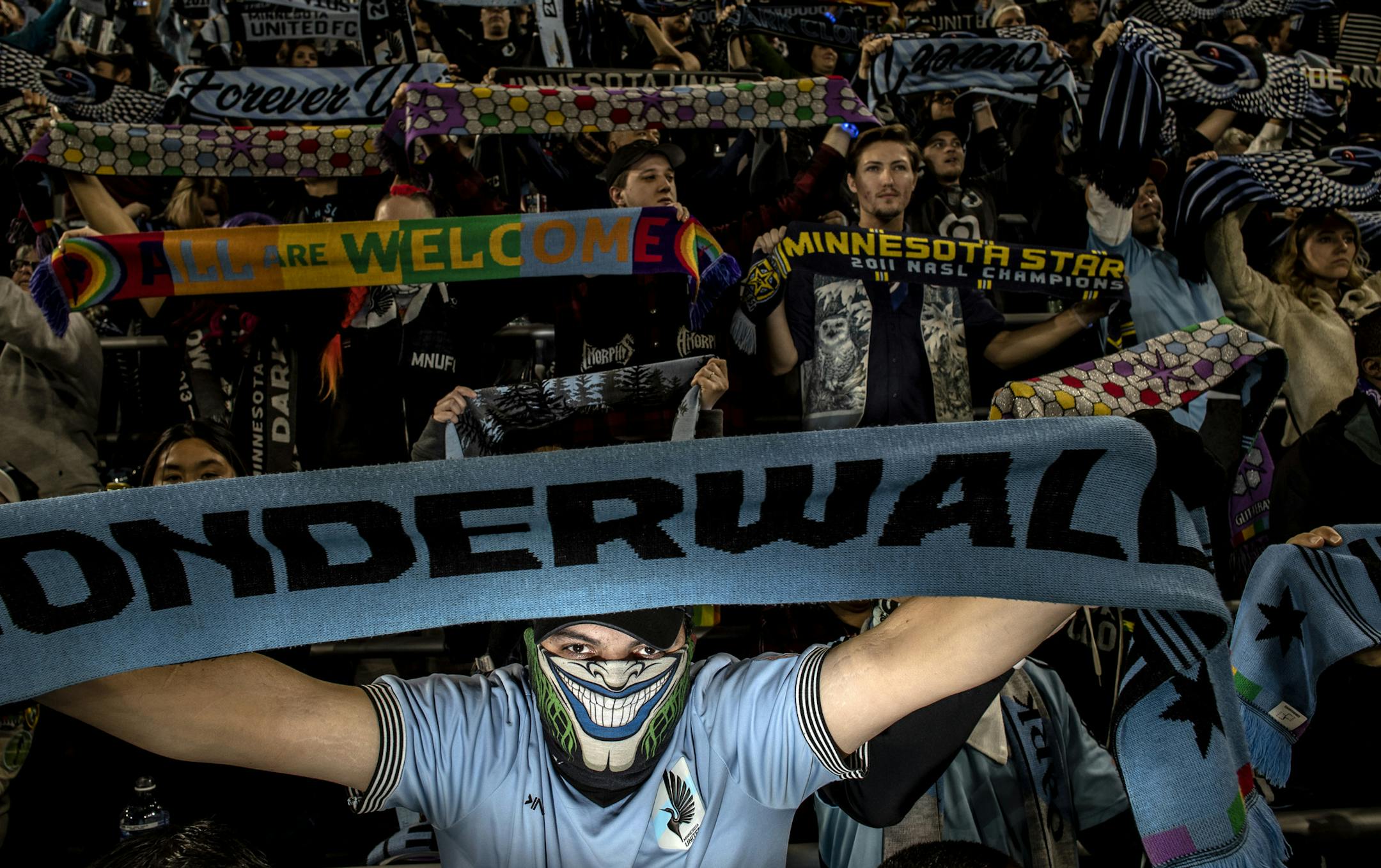 ] CARLOS GONZALEZ • cgonzalez@startribune.com – St. Paul, MN – October 20, 2019, Allianz Field, MLS, Soccer, First home playoff game in MLS for Minnesota United FC Loons vs. Los Angeles LA Galaxy