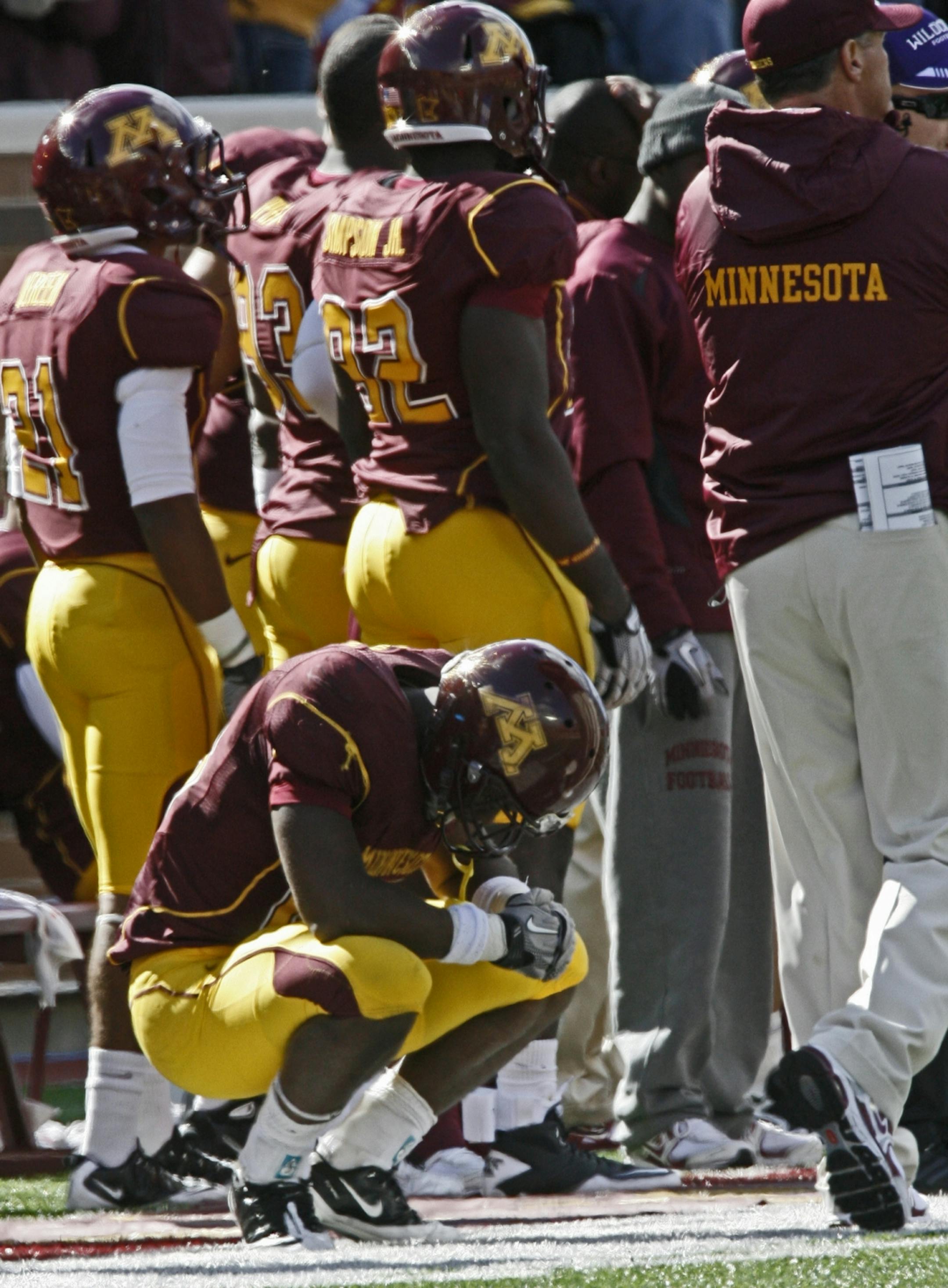 Minnesota's Duane Bennett collected his thoughts on the side line as the final seconds ticked away in the game with a defeat in hand.