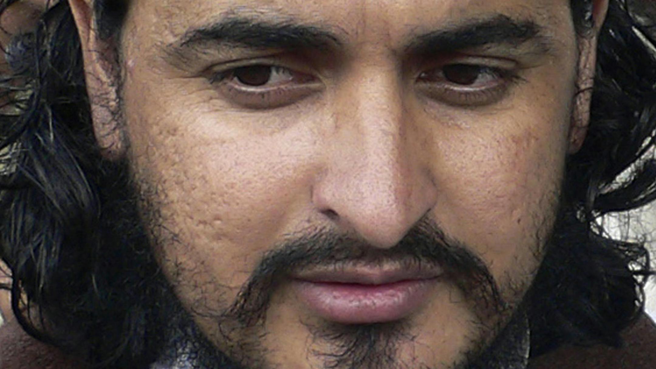 FILE - This this Oct. 4, 2009 file photo shows Pakistani Taliban chief Hakimullah Mehsud in Sararogha of the Pakistani tribal area of South Waziristan along the Afghanistan border. Intelligence officials said Friday, Nov. 1, 2013 that the leader of the Pakistani Taliban Hakimullah Mehsud was one of three people killed in a U.S. drone strike. (AP Photo/Ishtiaq Mehsud, File)