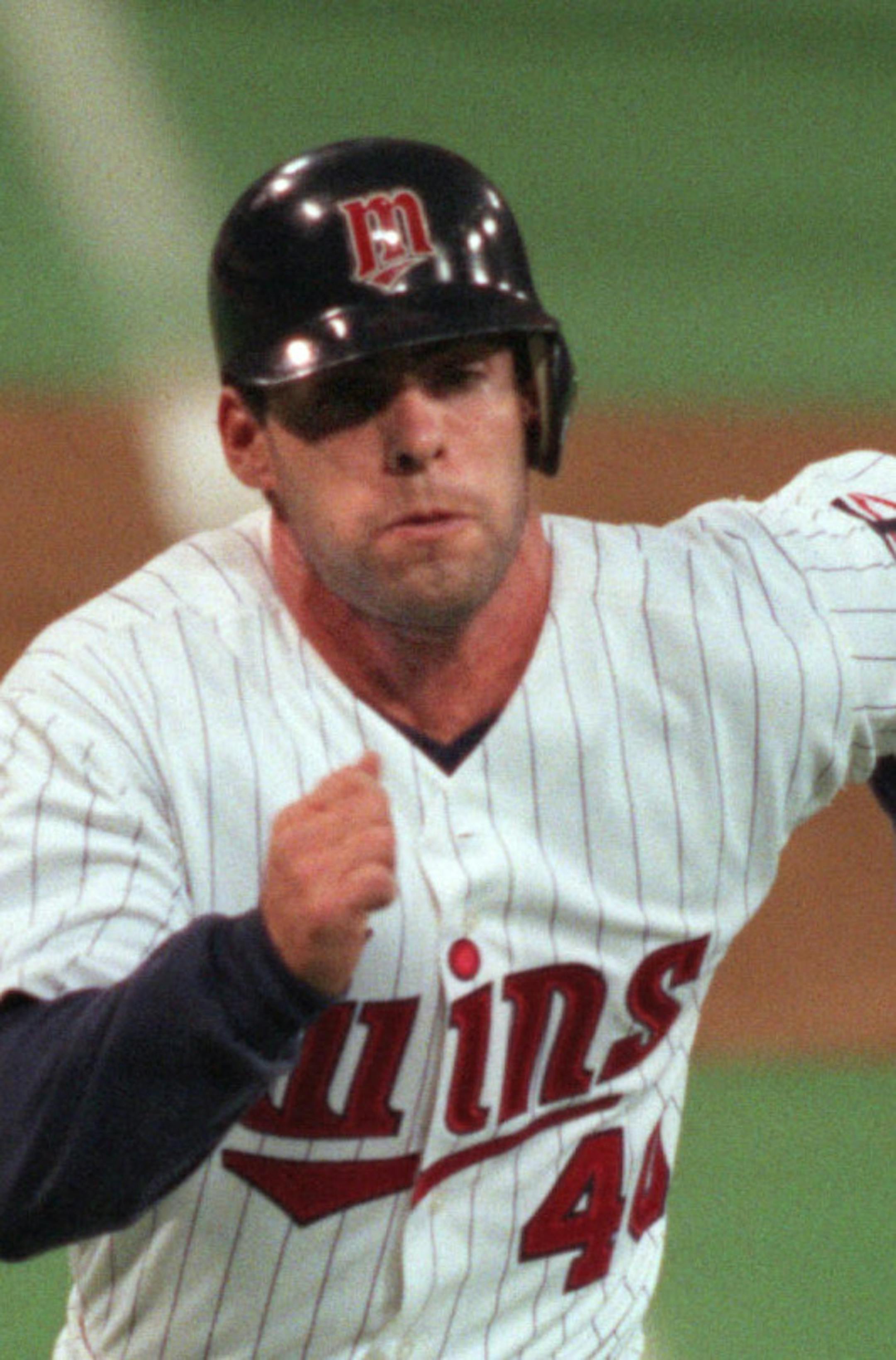 Twins v Detroit September 28,1999 -- FOR FILE------Minnesota Twins Marty Cordova, #40, runs home and scores in the second inning of of Tuesday nightÌs game against the Detroit Tigers at The Metrodome in Minneapolis. It is possible that Cordova is playing his last games for the Twins who might not pick up the one-year option on his contract.