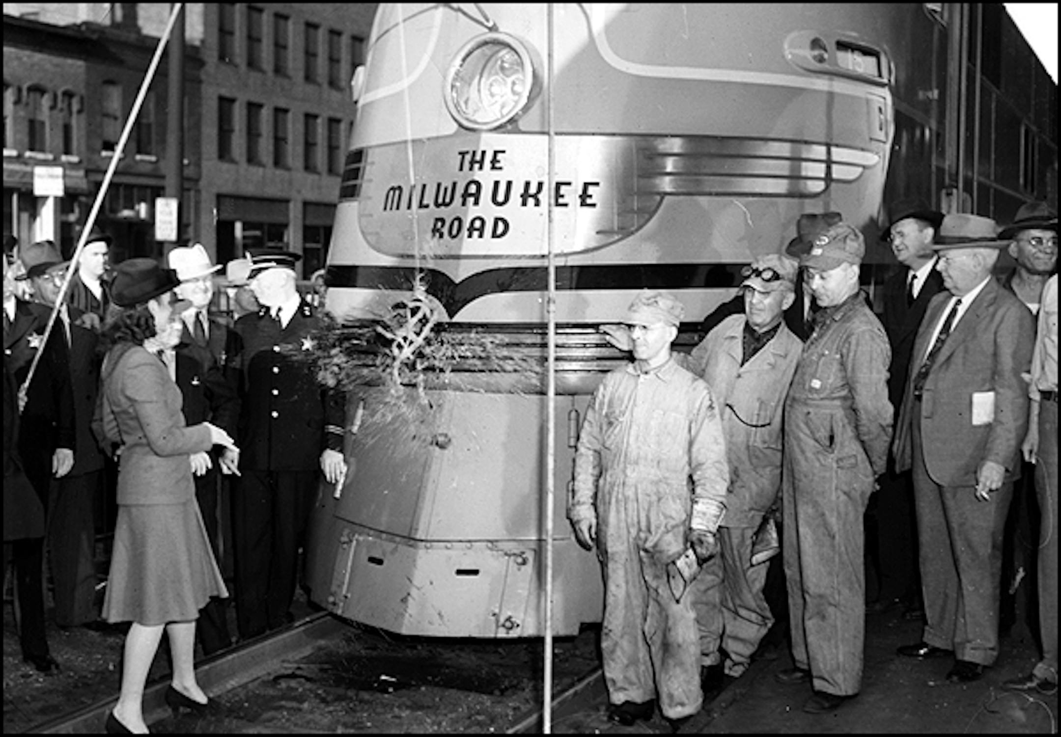 Christening a Hiawatha diesel, 1941