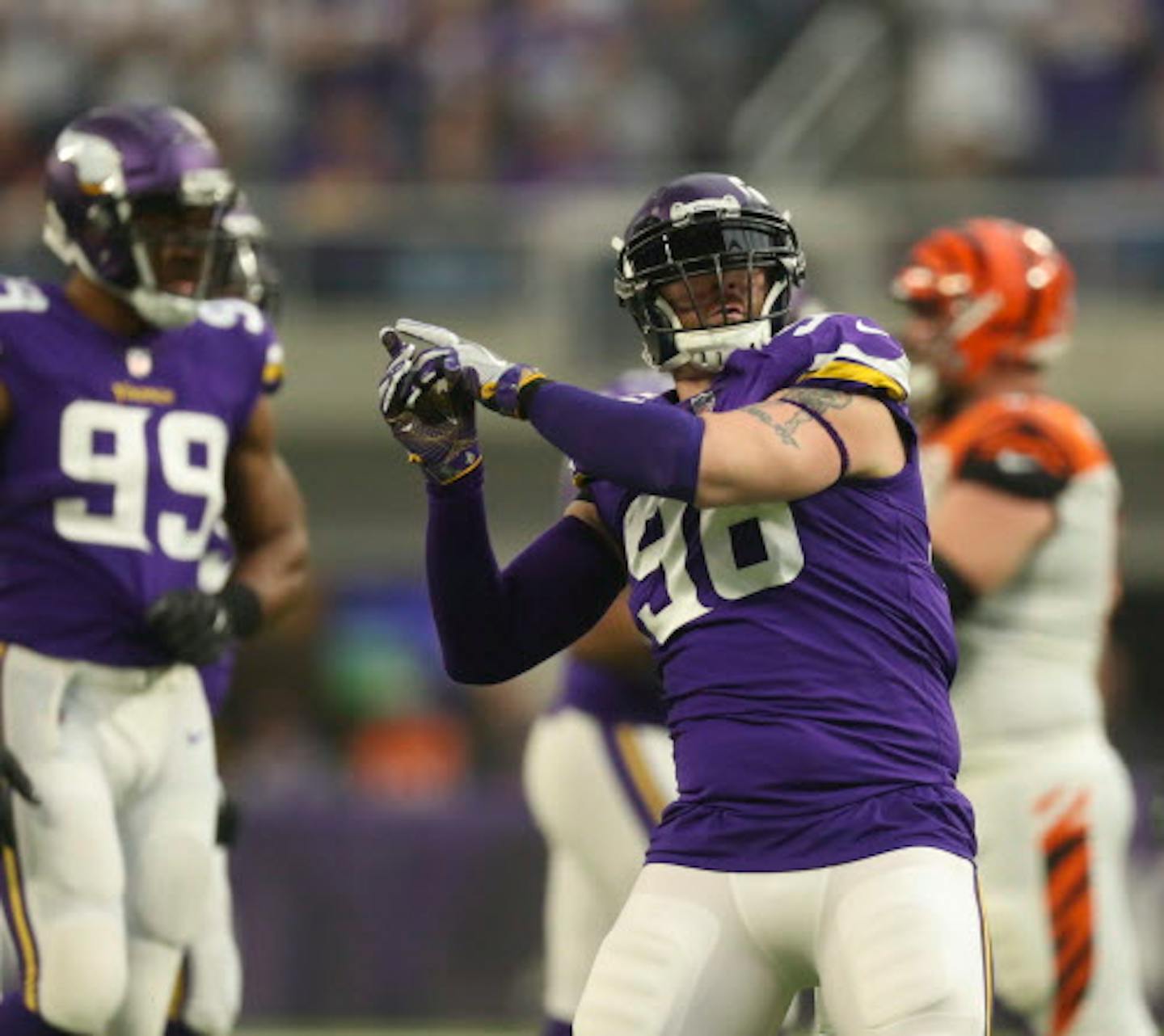 Minnesota Vikings defensive end Brian Robison (96) celebrates his sack of Cincinnati Bengals quarterback Andy Dalton for a six yard loss on Sunday, Dec. 17, 2017 at U.S. Bank Stadium in Minneapolis, Minn. (Jeff Wheeler/Minneapolis Star Tribune/TNS) ORG XMIT: 1218792