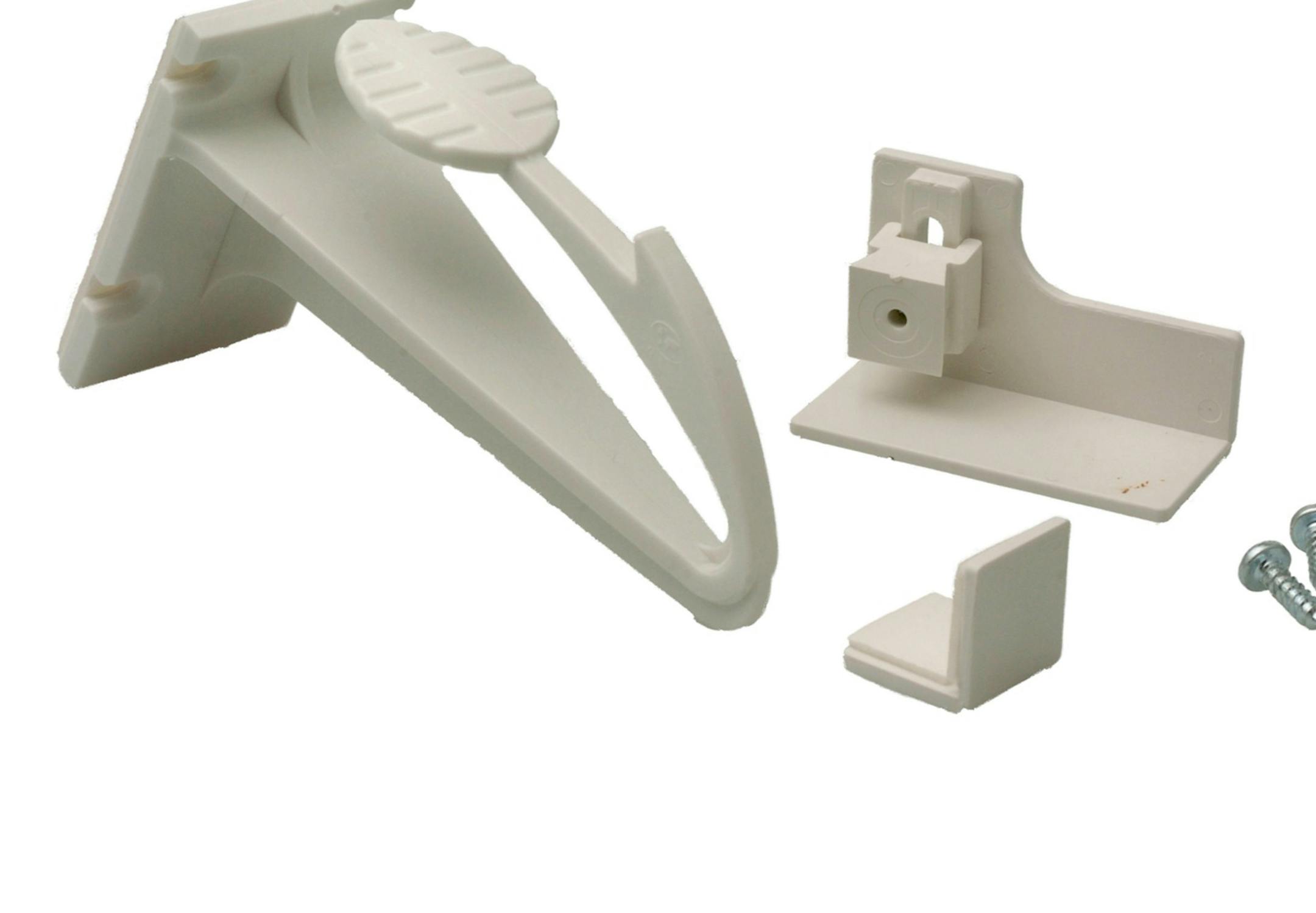 Eric Quint stumbled into his career as a childproofer six years ago when a cousin showed him all the precautions he'd installed to keep his baby safe. Child-Proof cabinet latch lock helps keep kids safe. (Renee Bonnafon/Sacramento Bee/MCT) ORG XMIT: 1047893