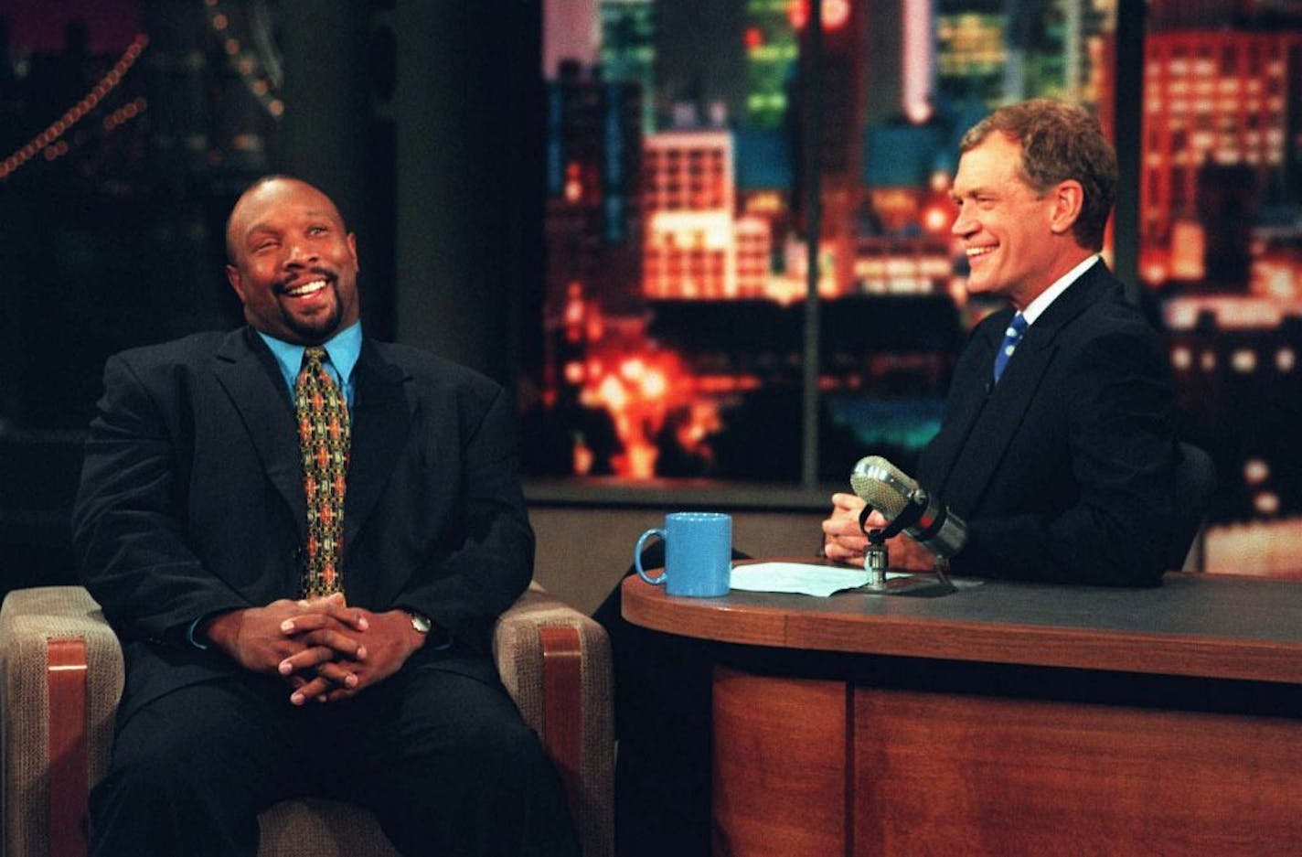 SPECIAL TO MINNEAPOLIS STAR--Kirby Puckett, former Minnesota Twins player, draws a laugh with host David Letterman Thursday night during taping in New York City of "Late Night with David Letterman." The CBS-TV show, featuring a Minnesota angle, and audience specially flown in from that state, airs Friday night.