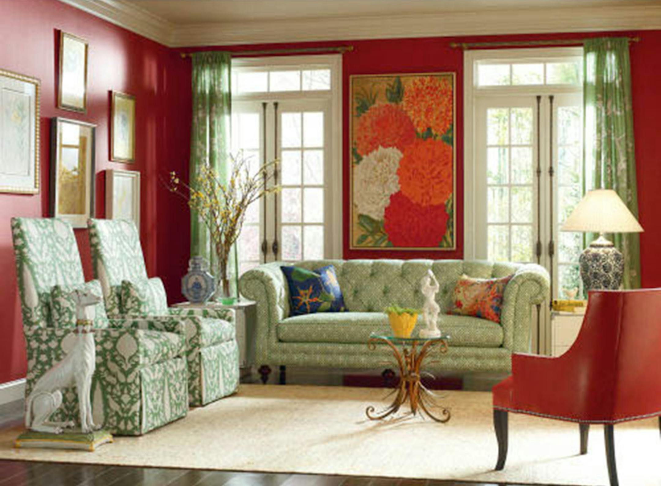 SH13F189HOMESTYLE July 1, 2013 -- Folks are feeling bolder and taking bigger risks in decorating. As they do, red is shooting up the popularity charts. (SHNS photo courtesy Nell Hill's) (Newscom TagID: shnsphotos147005.jpg) [Photo via Newscom]