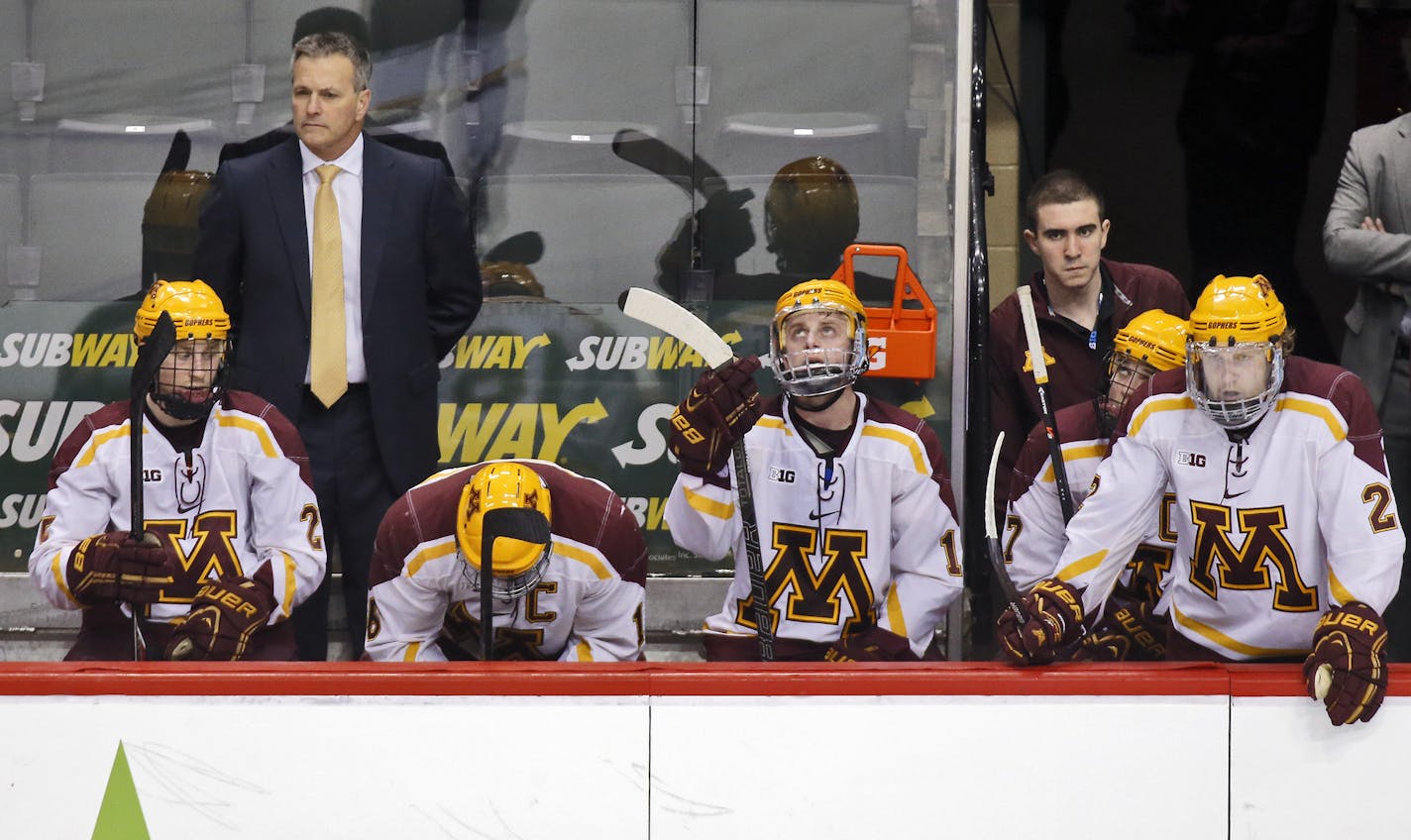 Gophers head coach Don Lucia and players watch the final seconds tick away on their loss. ] Big Ten Mens Hockey Tournament - Minnesota Gophers vs. Ohio State Buckeyes. Ohio State won 3-1. (MARLIN LEVISON/STARTRIBUNE(mlevison@startribune.com)