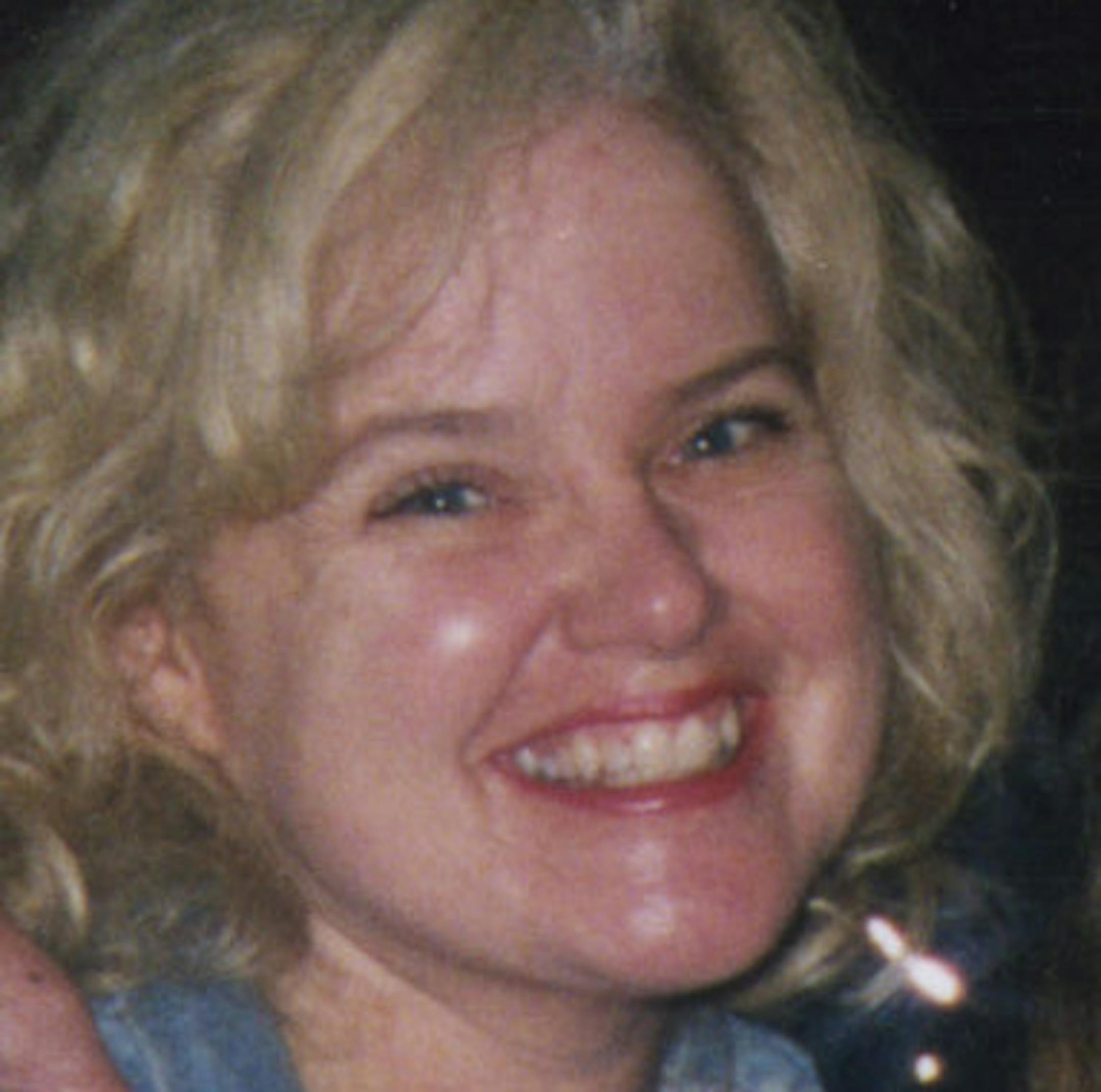 from left, lisa martin capozzi, willie nelson and ken martin