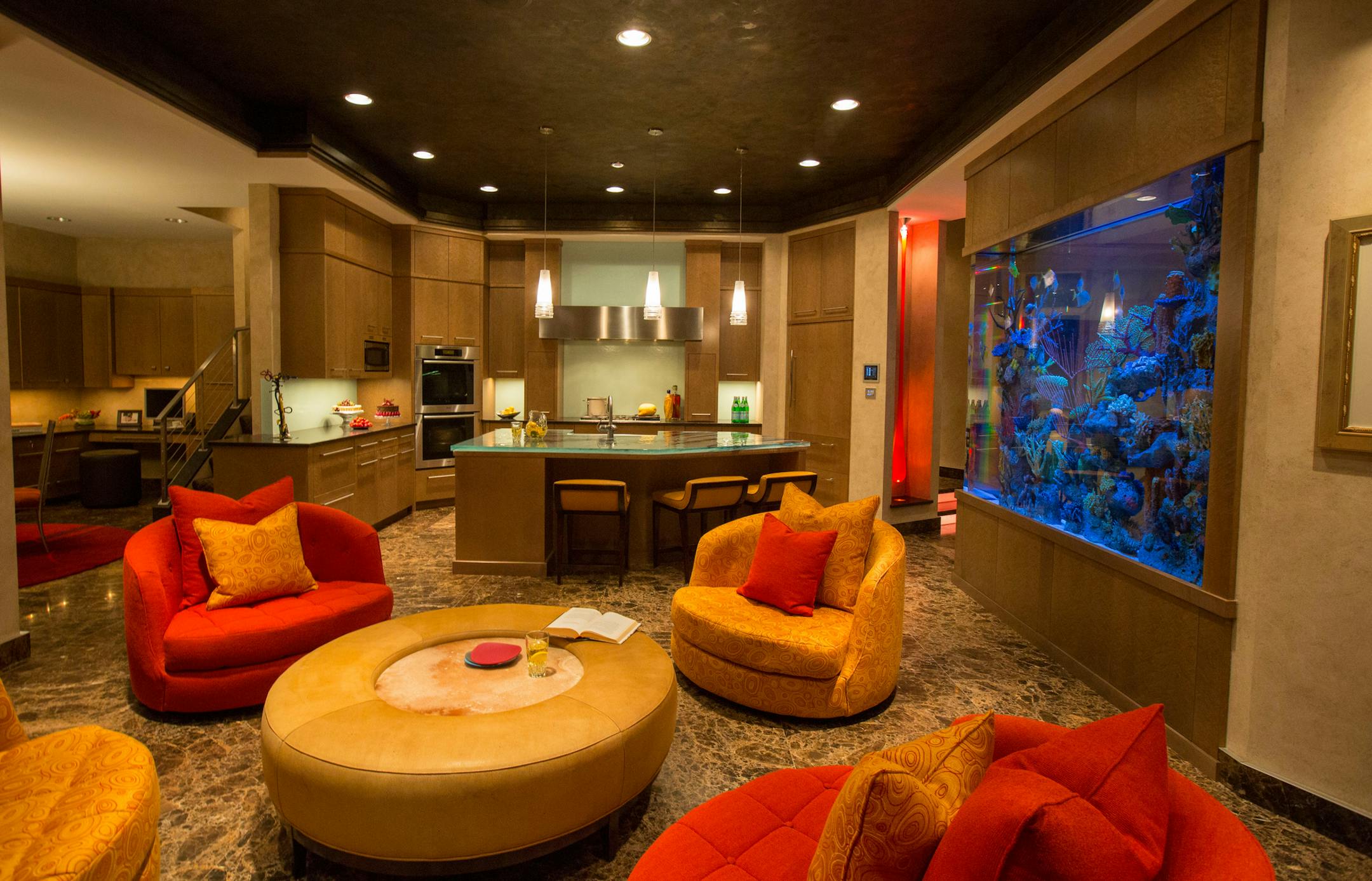 Interior design by Jaque Bethke. Credit Todd Buchanan