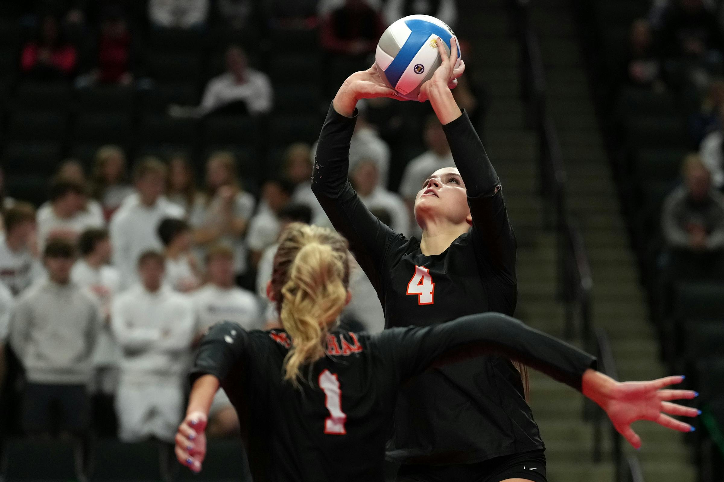 Live: Updates from Minnesota girls volleyball state championship matches