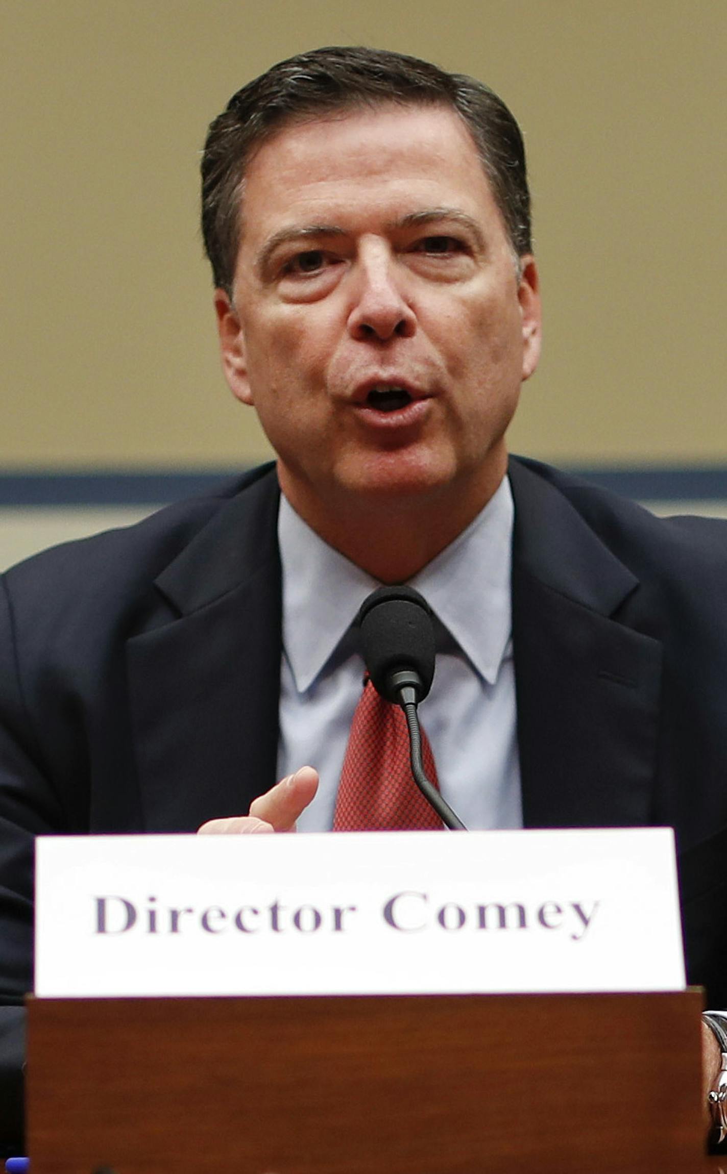 FBI Director James Comey testifies on Capitol Hill in Washington, Wednesday, Sept. 28, 2016, before the House Judiciary Committee hearing on 'Oversight of the Federal Bureau of Investigation.' (AP Photo/Pablo Martinez Monsivais)