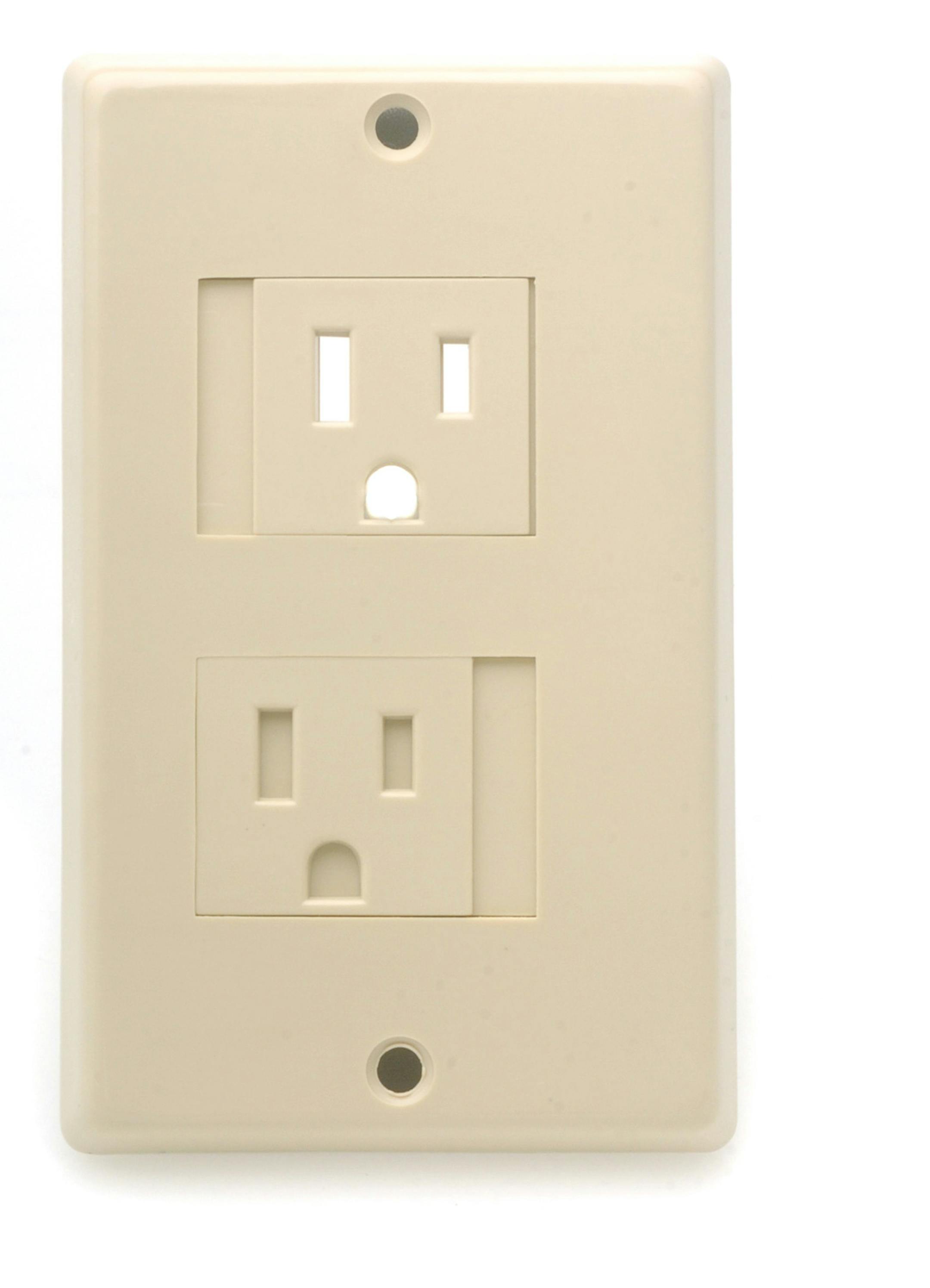 Eric Quint stumbled into his career as a childproofer six years ago when a cousin showed him all the precautions he'd installed to keep his baby safe. Child-proof sliding outlet helps keep kids safe. (Renee Bonnafon/Sacramento Bee/MCT) ORG XMIT: 1047893