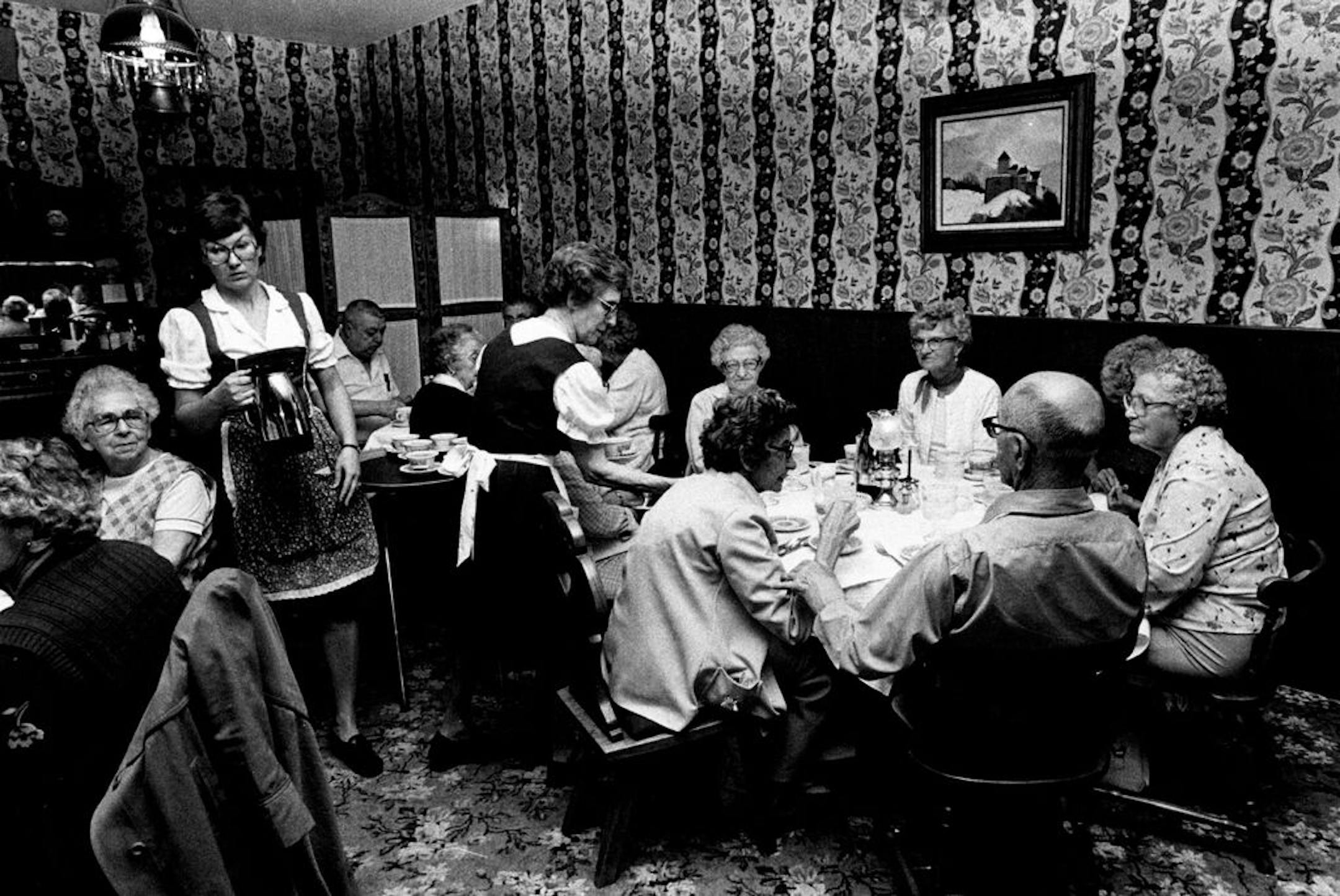 June 17, 1983 Waitresses were busy in the dining room of Schumacher's New Prague Hotel. June 14, 1983 Charles Bjorgen, Minneapolis Star Tribune
