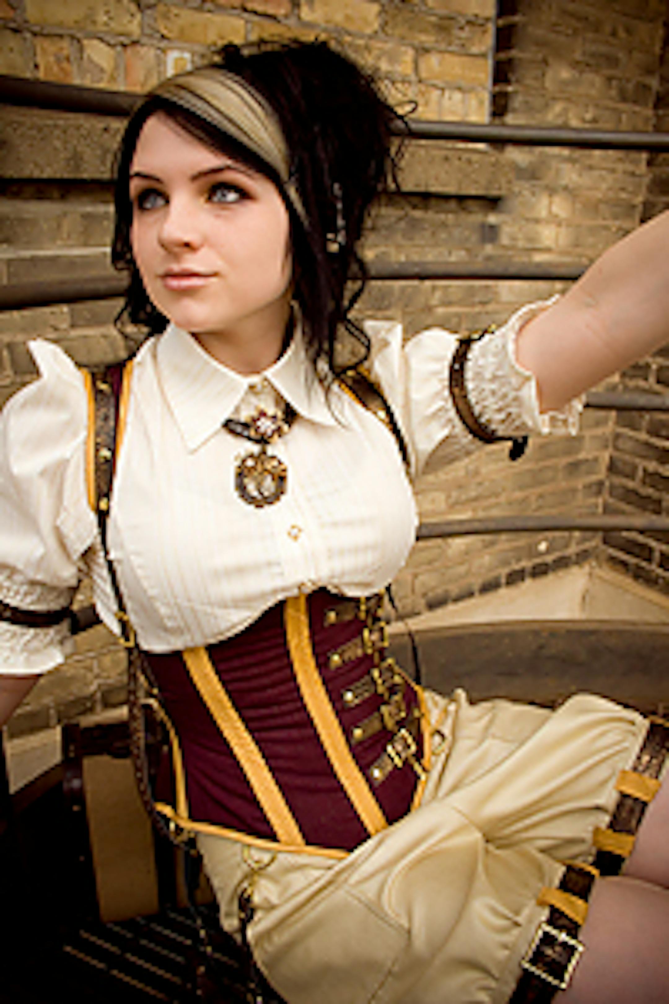 The steampunk/neo-Victorian aesthetic of Scoundrelle's Keep