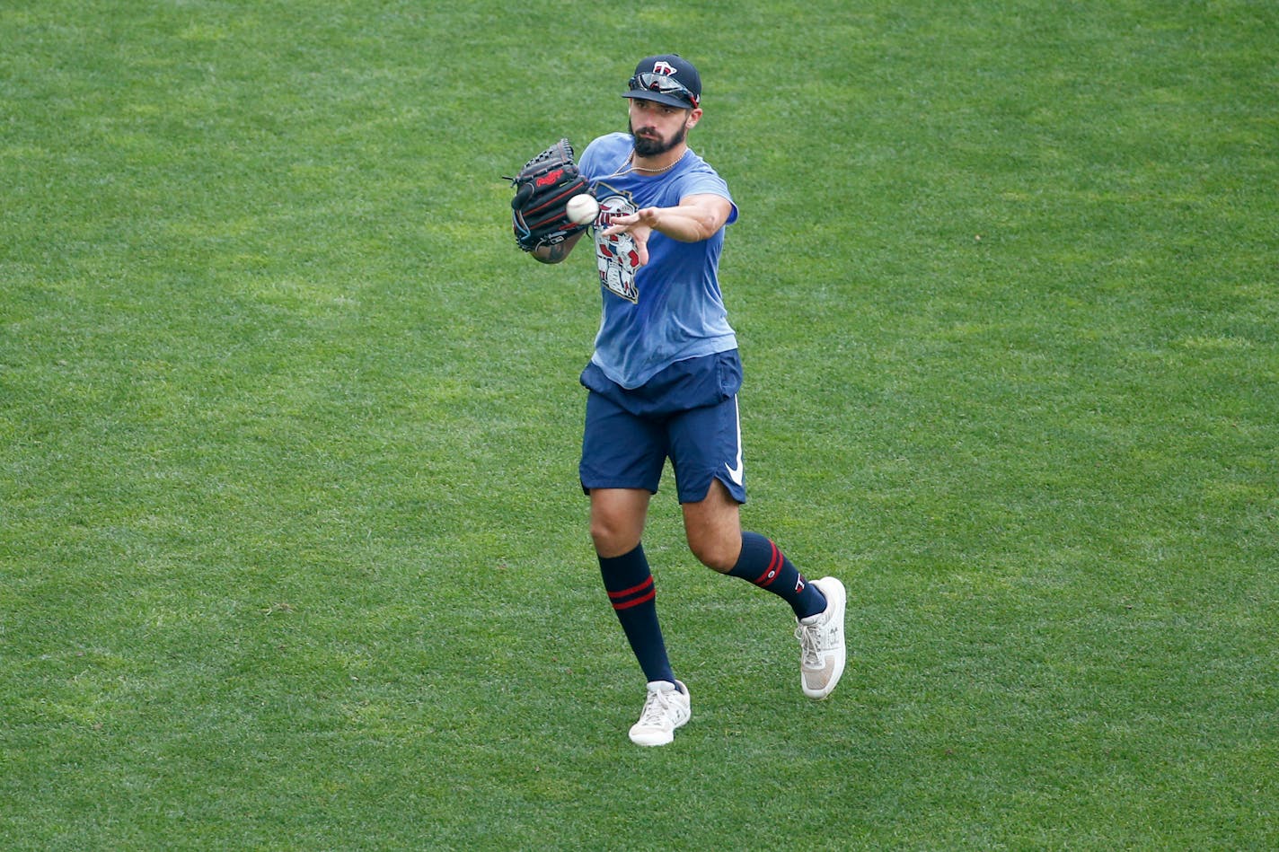 Twins pitcher Devin Smeltzer