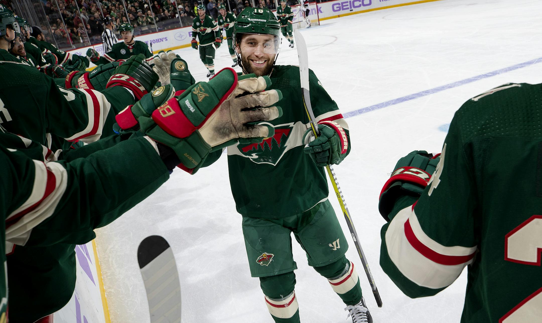 Minnesota Wild's Jason Zucker celebrates with teammates after scoring a goal in the second period against the Arizona Coyotes on Tuesday, Nov. 27, 2018 at Xcel Energy Center in St. Paul, Minn. Arizona beat Minnesota 4-3. (Carlos Gonzalez/Minneapolis Star Tribune/TNS) ORG XMIT: 1248604