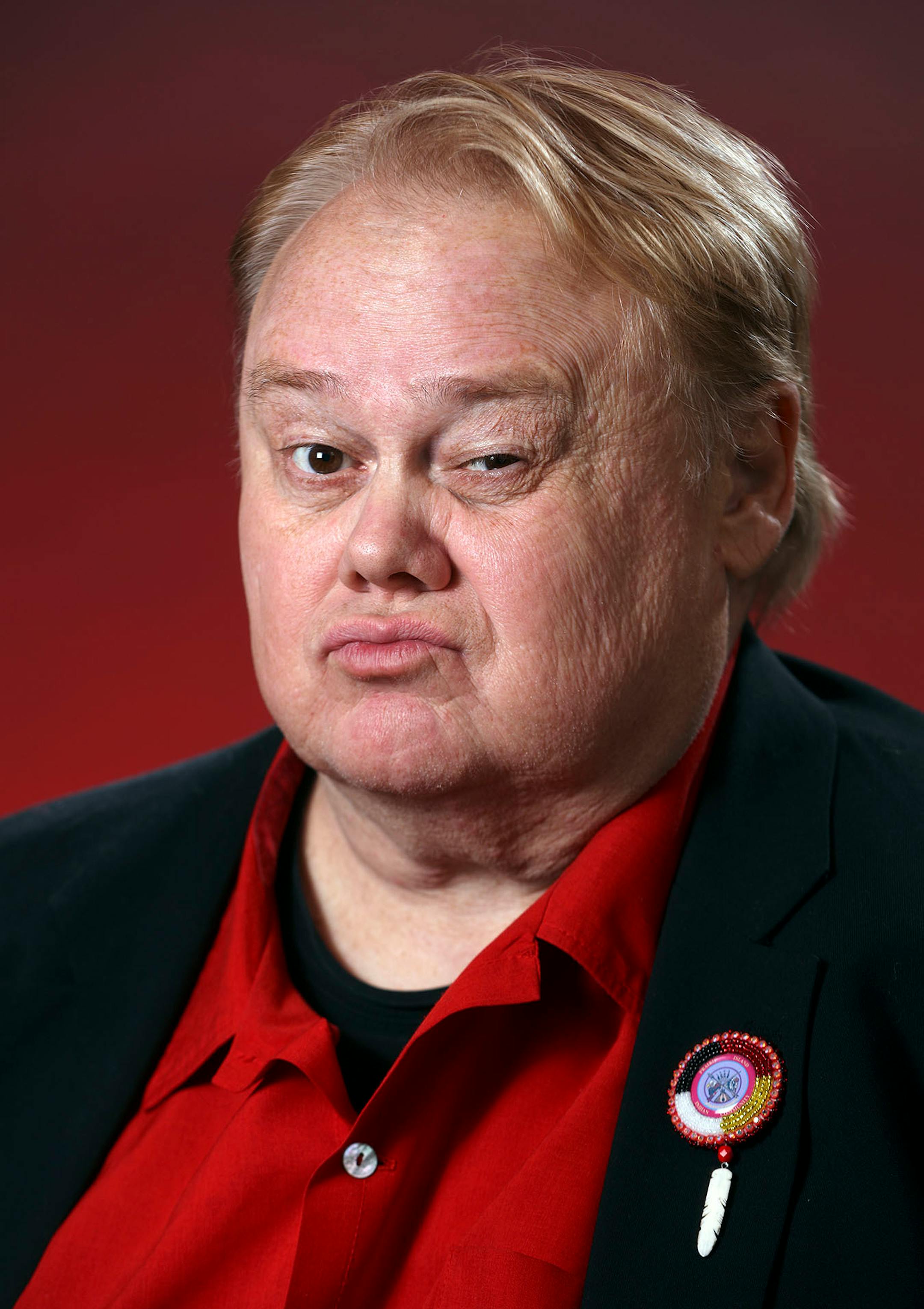 Minnesotaís Louie Anderson plays Zach Galafiankisís mother in FXís 'Baskets.'