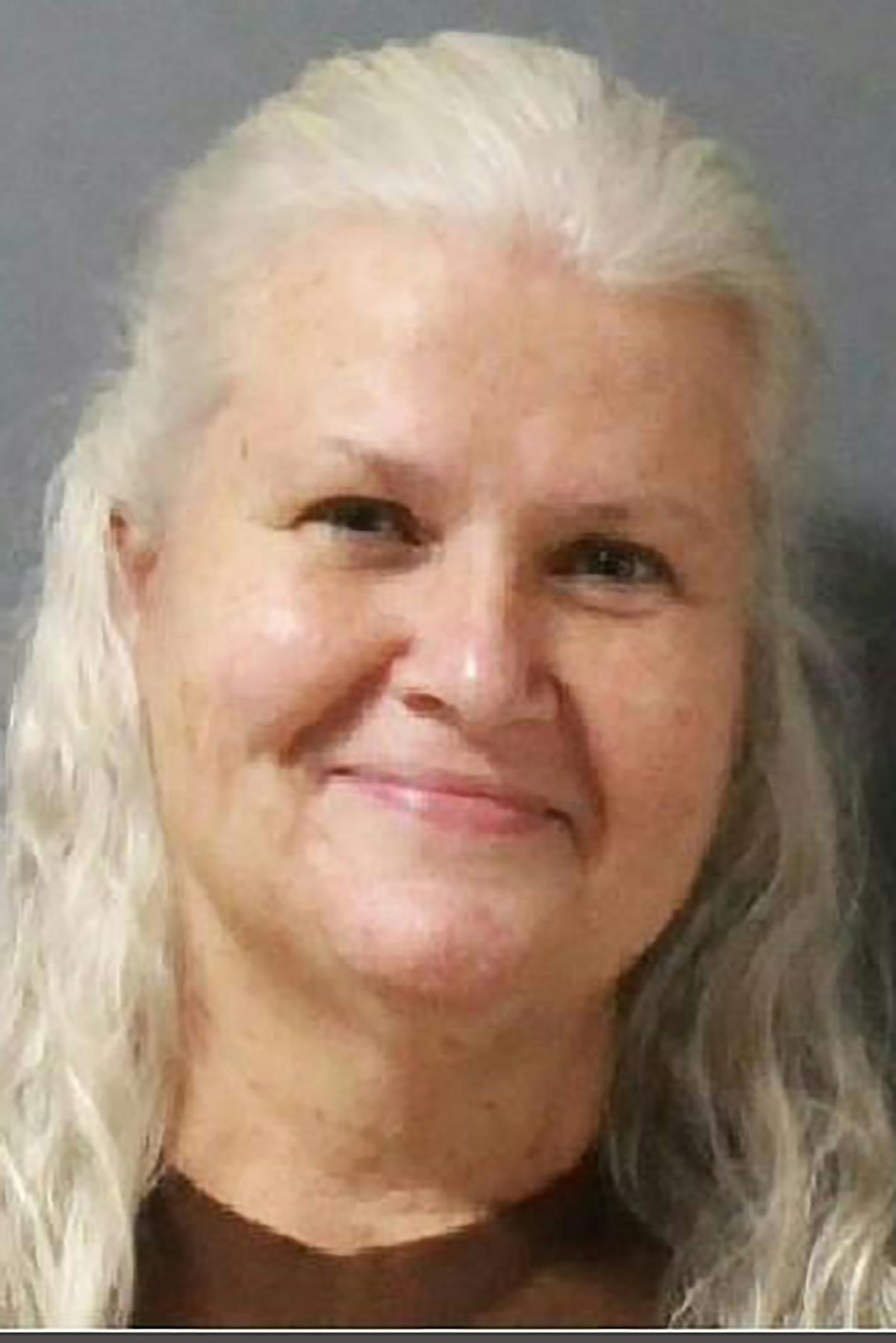 Lois Riess pleaded guilty to fatally shooting a woman in Florida so she could assume her identity.