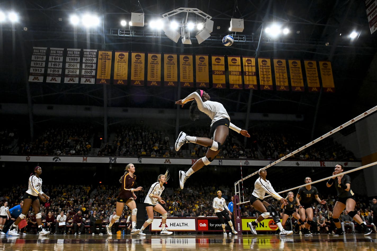 Minnesota right side hitter Stephanie Samedy (10) spiked the ball for a point in the second set against Purude. ] Aaron Lavinsky &#x2022; aaron.lavinsky@startribune.com The University of Minnesota Golden Gophers volleyball team played the Purdue Boilermakers on Saturday, Nov. 10, 2018 at the University of Minnesota Athletic Pavilion.